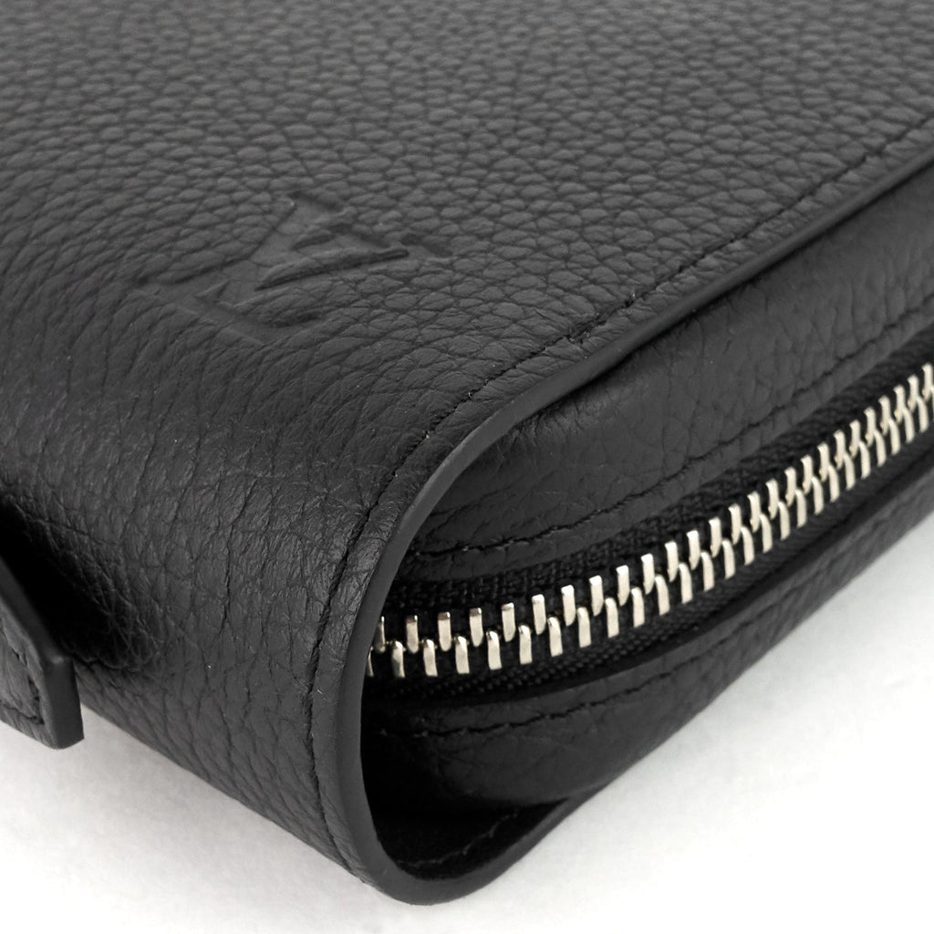 Louis Vuitto Zippy XL Taurillon Leather Organizer