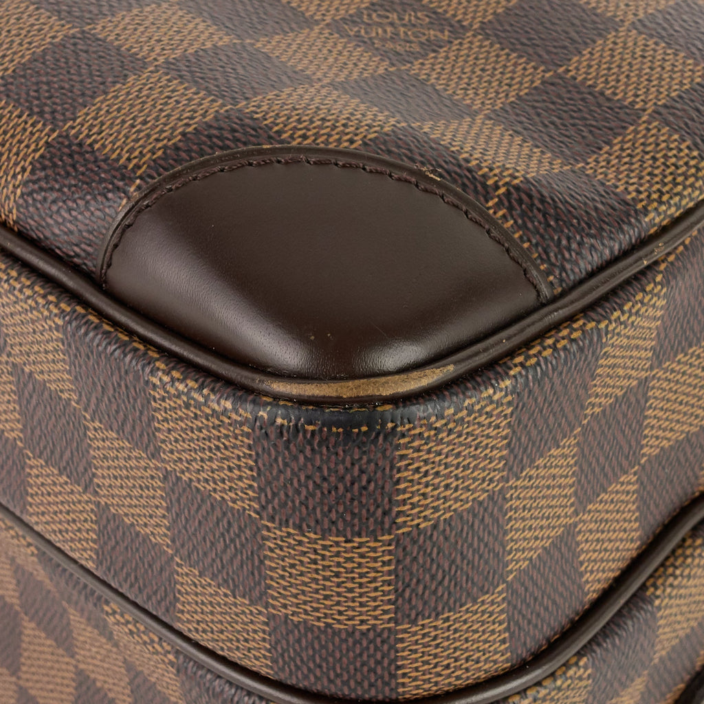 Louis Vuitto Nil 28 Damier Ebene Canvas Messenger Bag