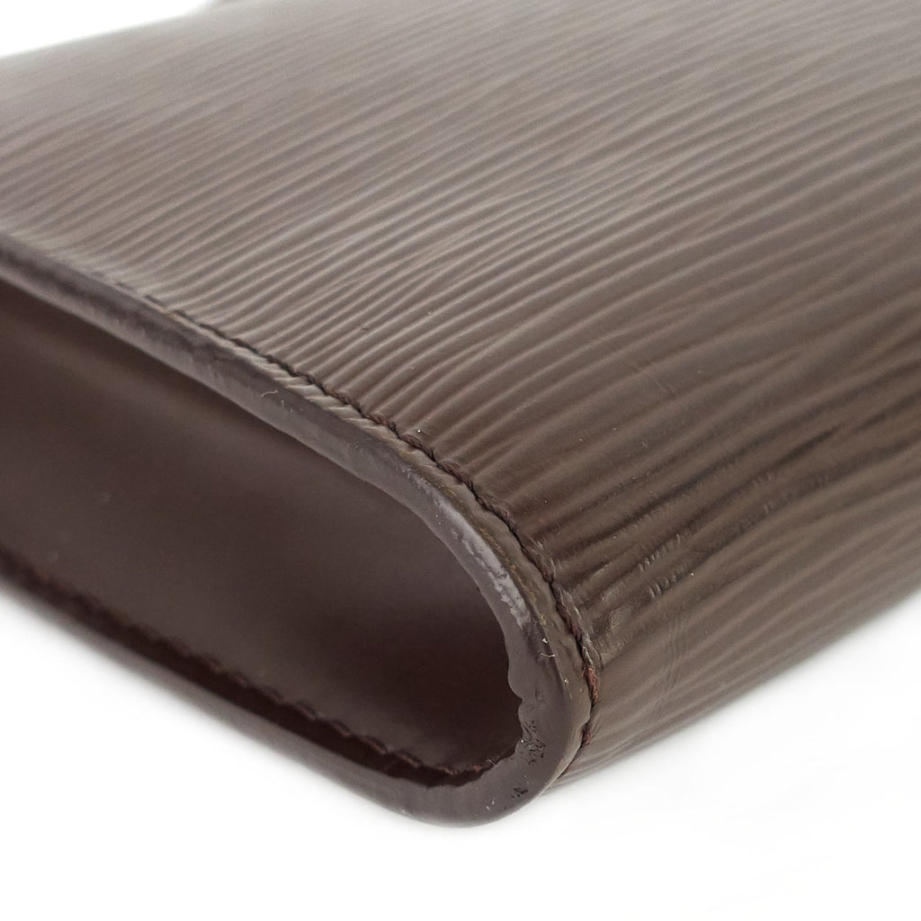 Louis Vuitto Pochette Accessoires Brown Epi Leather Bag