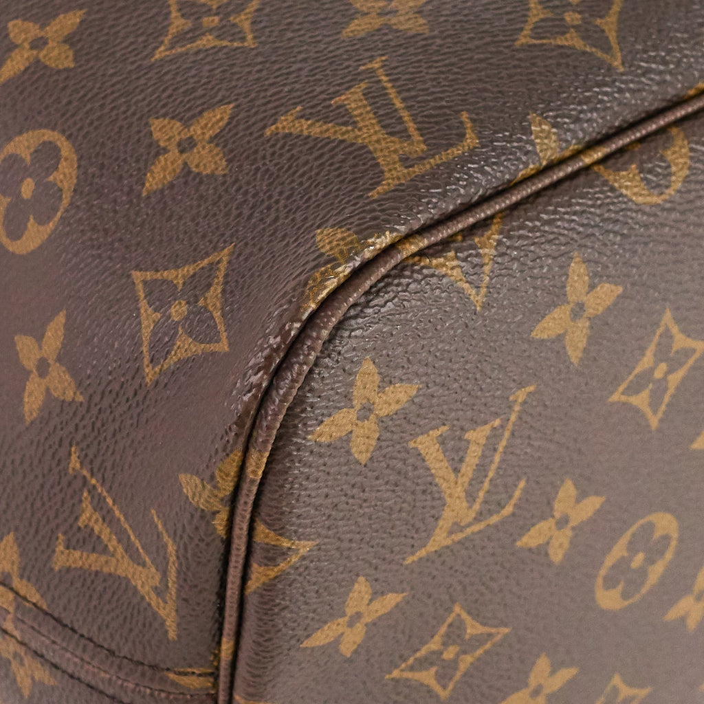 Louis Vuitto Neverfull MM Monogram Canvas Tote Bag