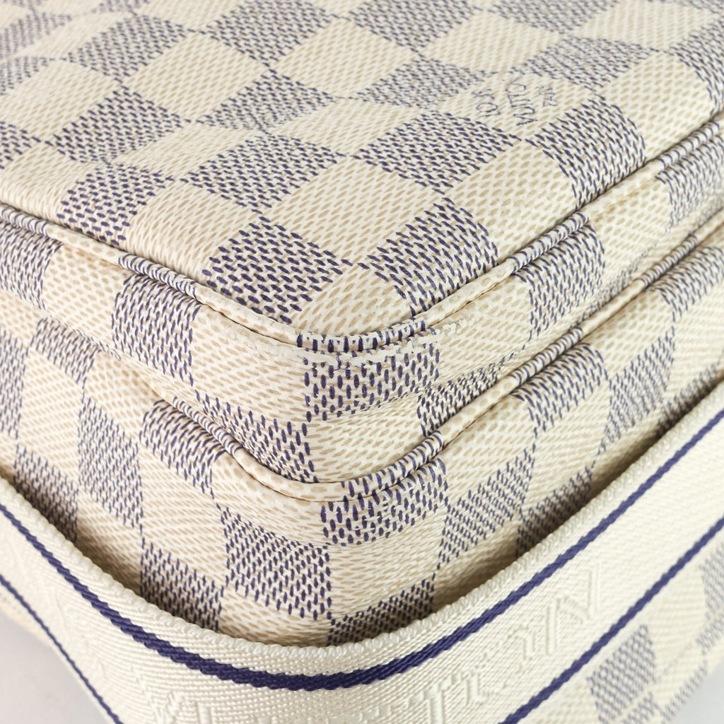 Louis Vuitto Naviglio Damier Azur Canvas Messenger Bag