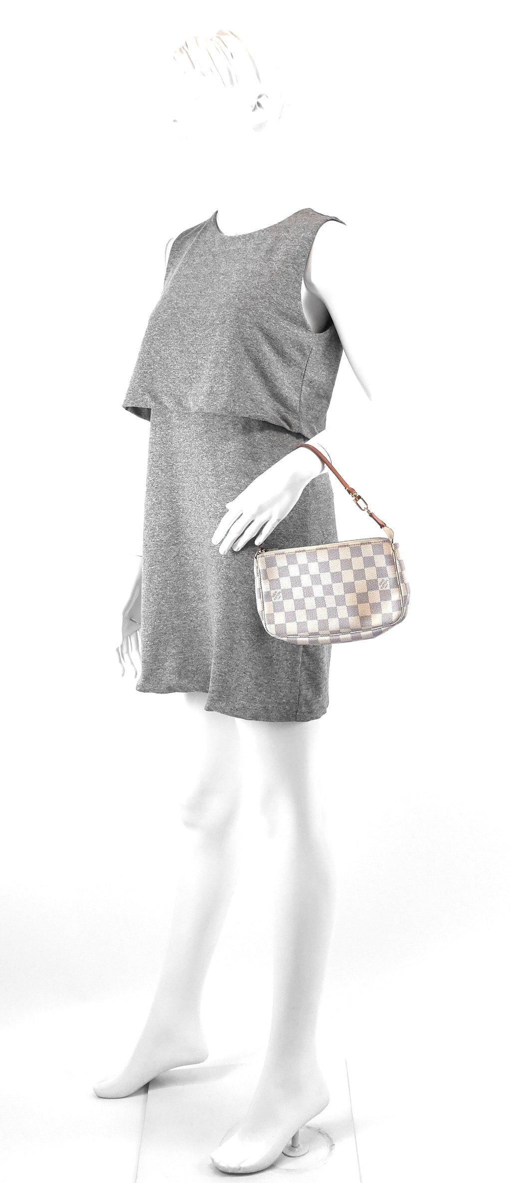 Louis Vuitto Pochette Accessoires Damier Azur Canvas Bag