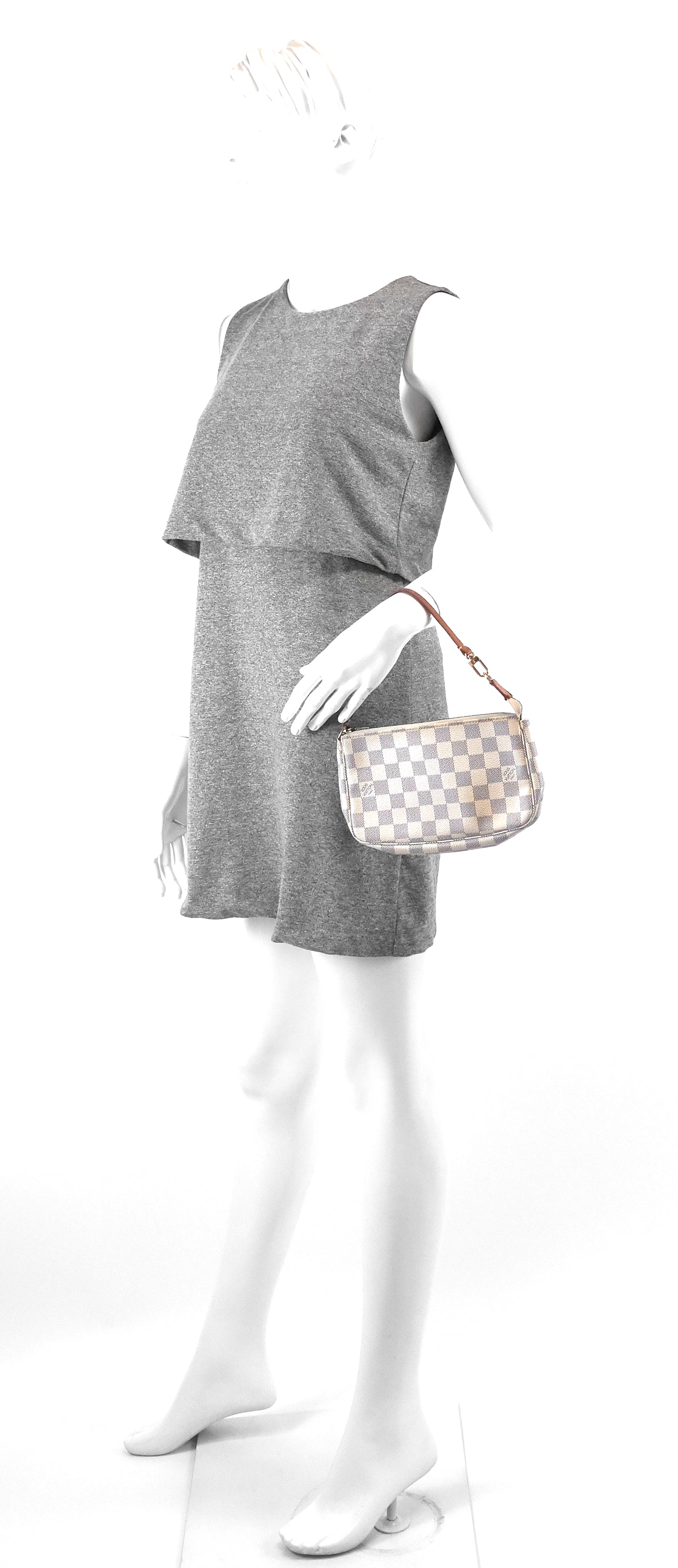 Louis Vuitto Pochette Accessoires Damier Azur Canvas Bag