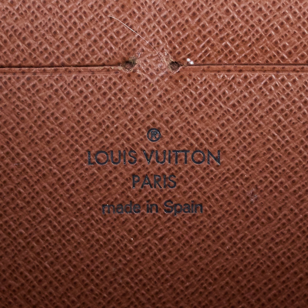 Louis Vuitto Zippy Monogram Canvas Wallet