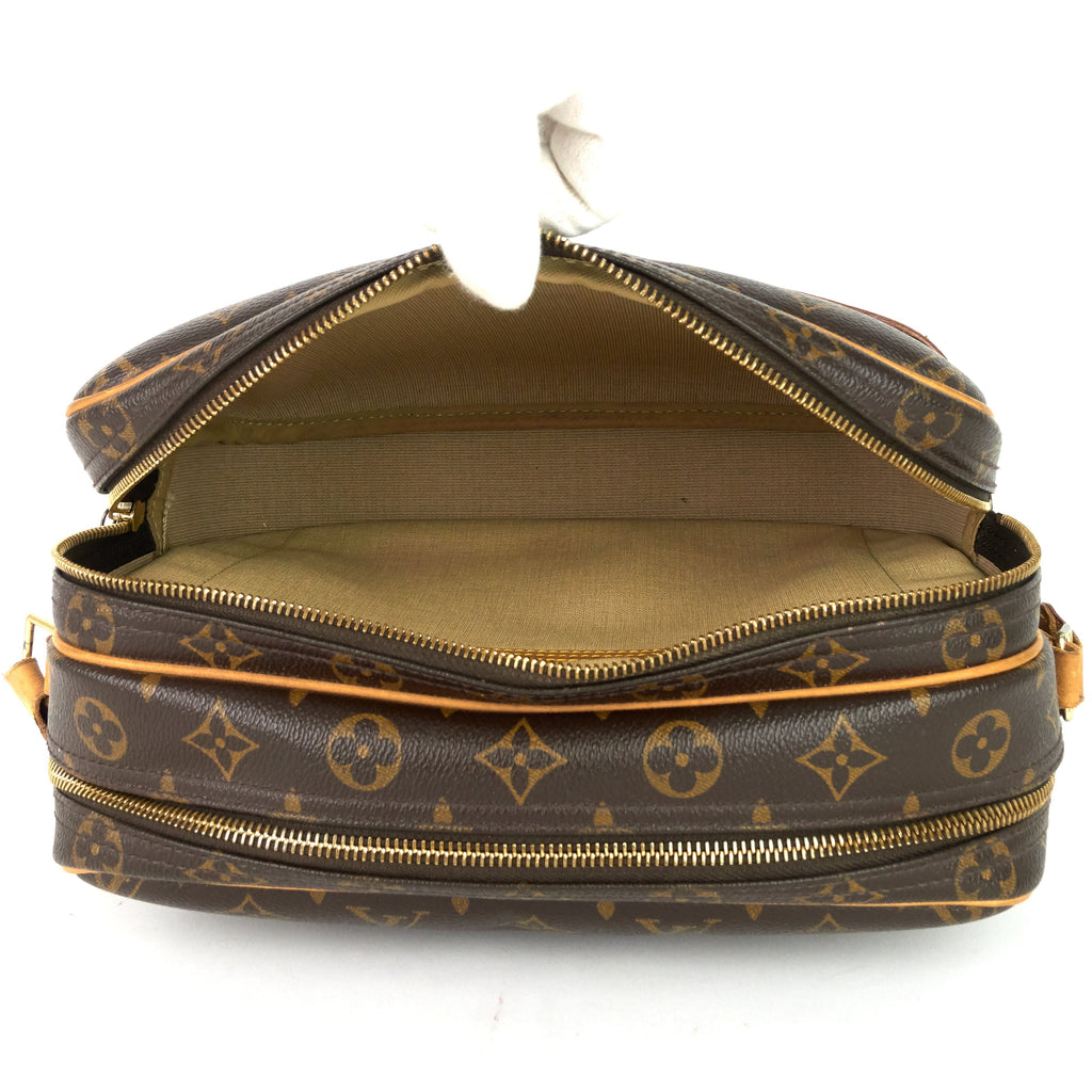 Louis Vuitto Reporter PM Monogram Canvas Bag