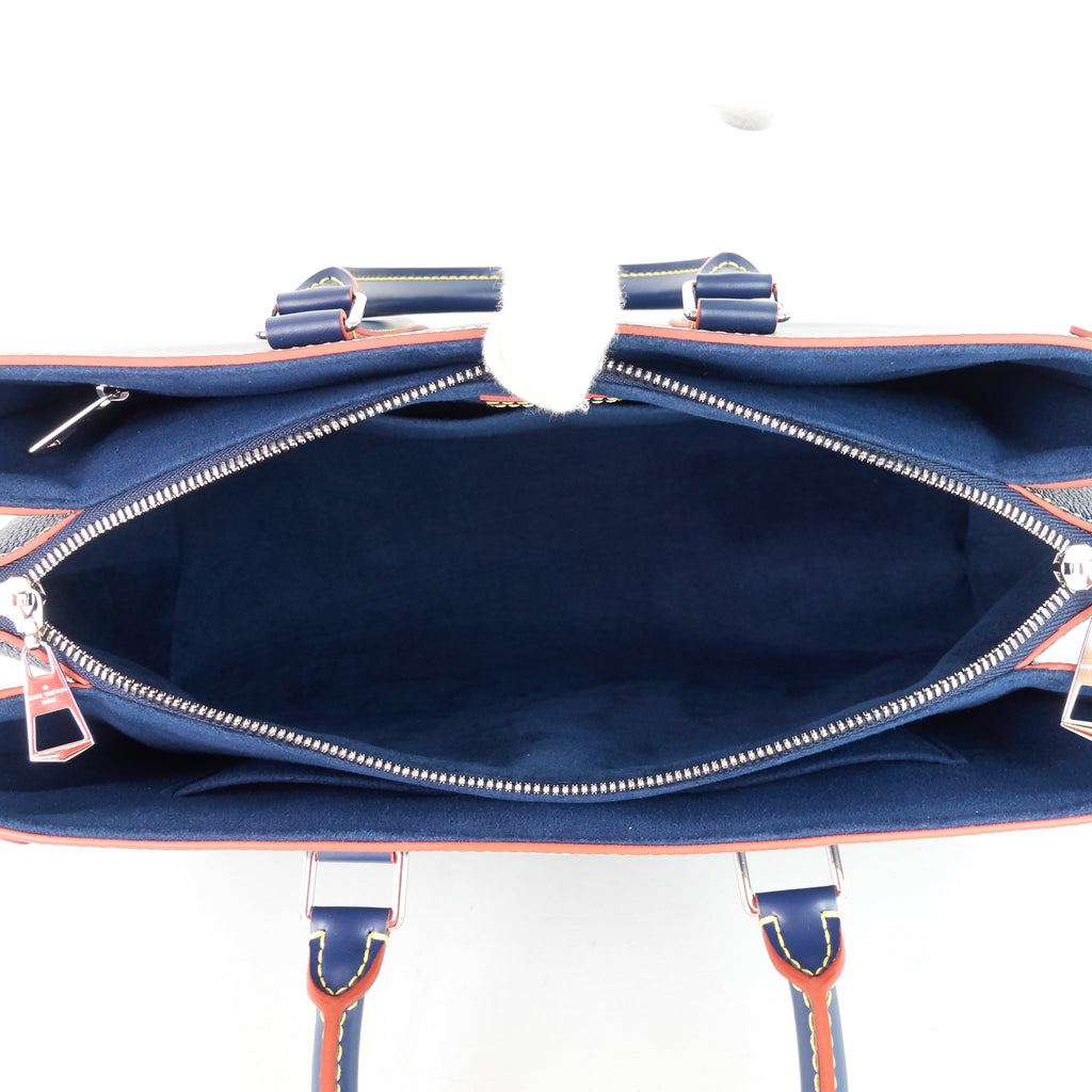 Louis Vuitto Soufflot MM Epi Leather Handbag