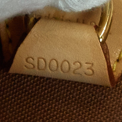Louis Vuitto Ellipse PM Monogram Canvas Handbag