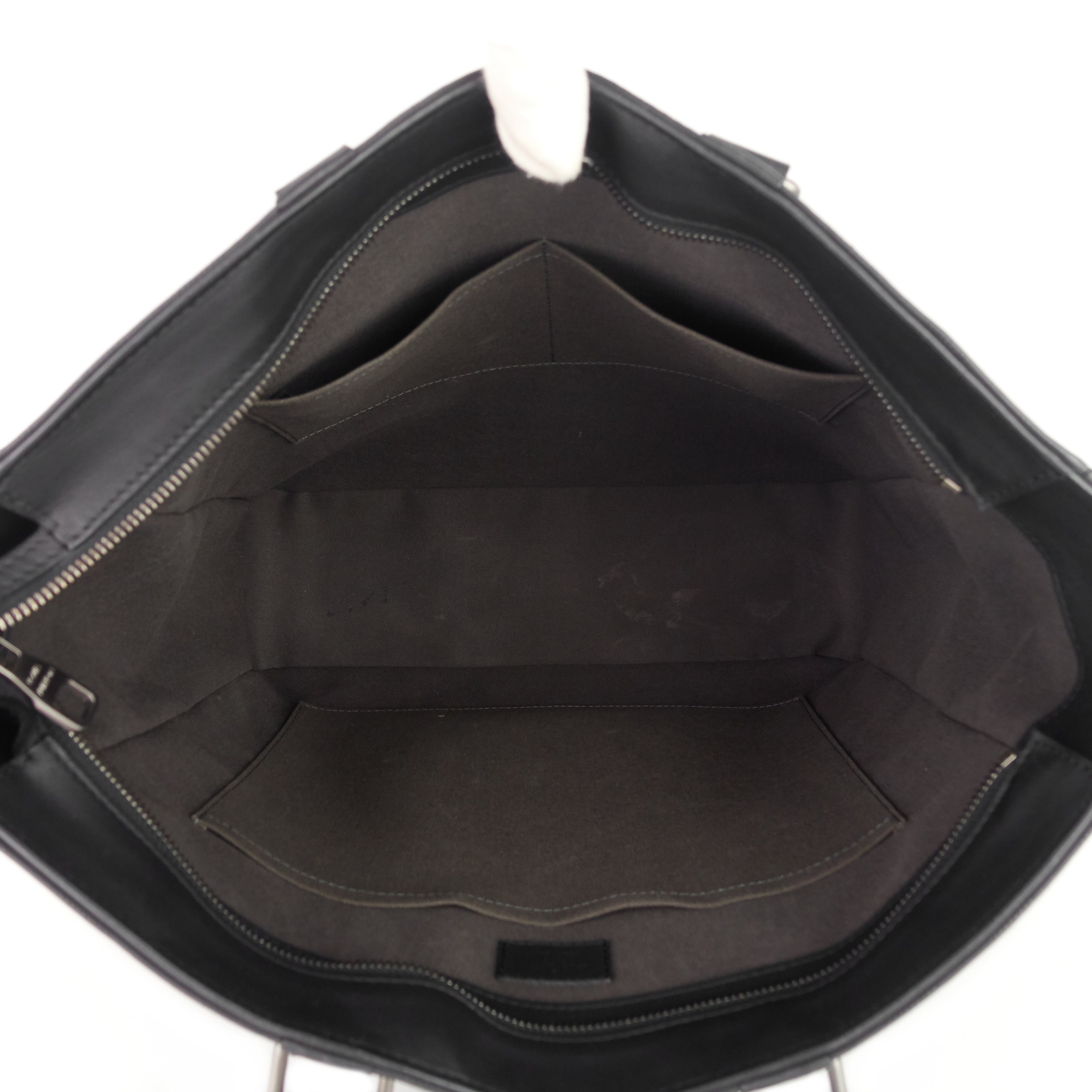 Louis Vuitto Tadao Damier Infini Leather Bag