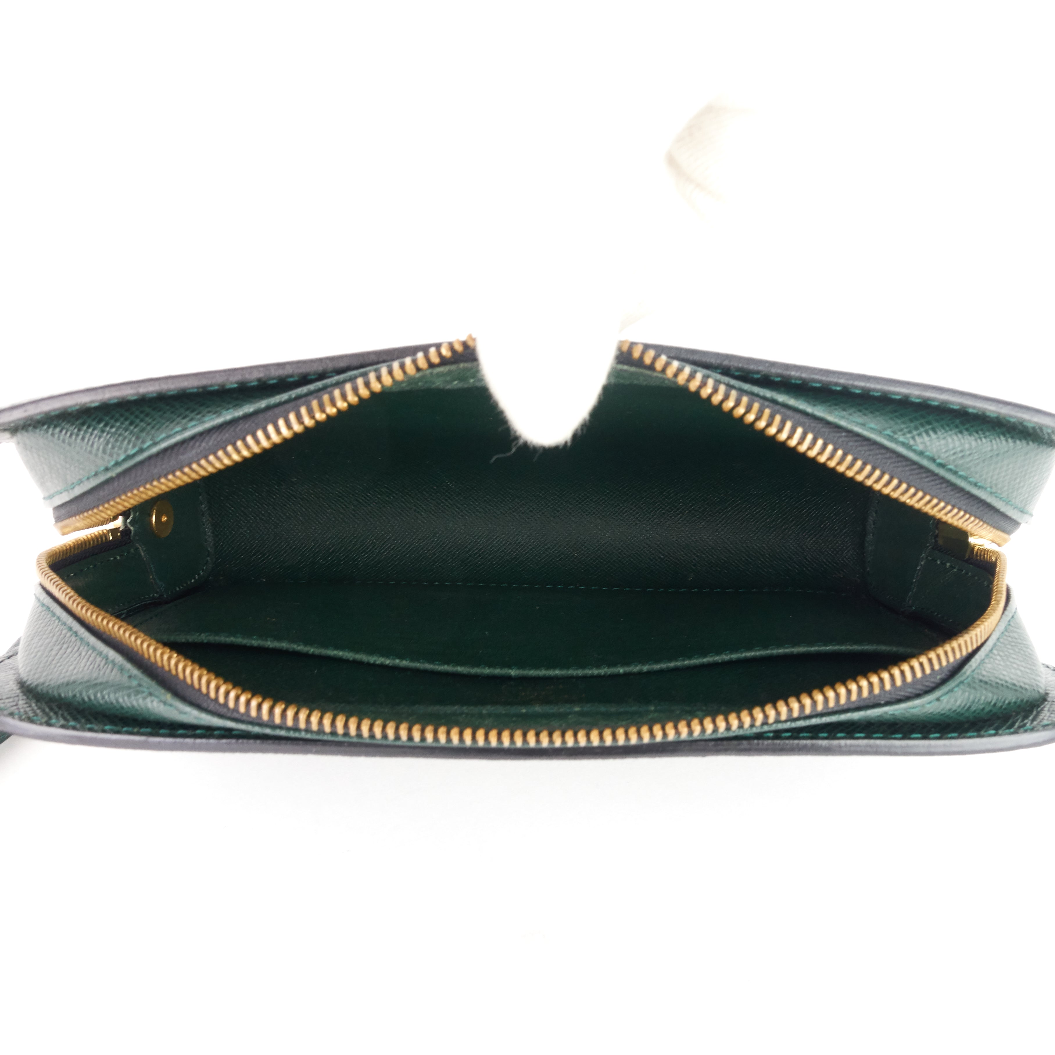 Louis Vuitto Pochette Baikal Epicea Taiga Leather Bag