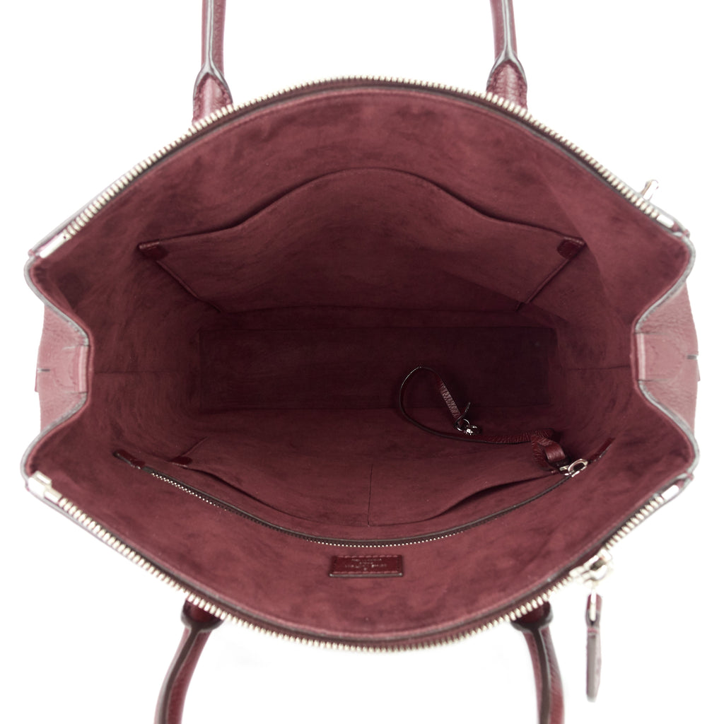 Louis Vuitto Greenwich Taurillon Leather Tote Bag