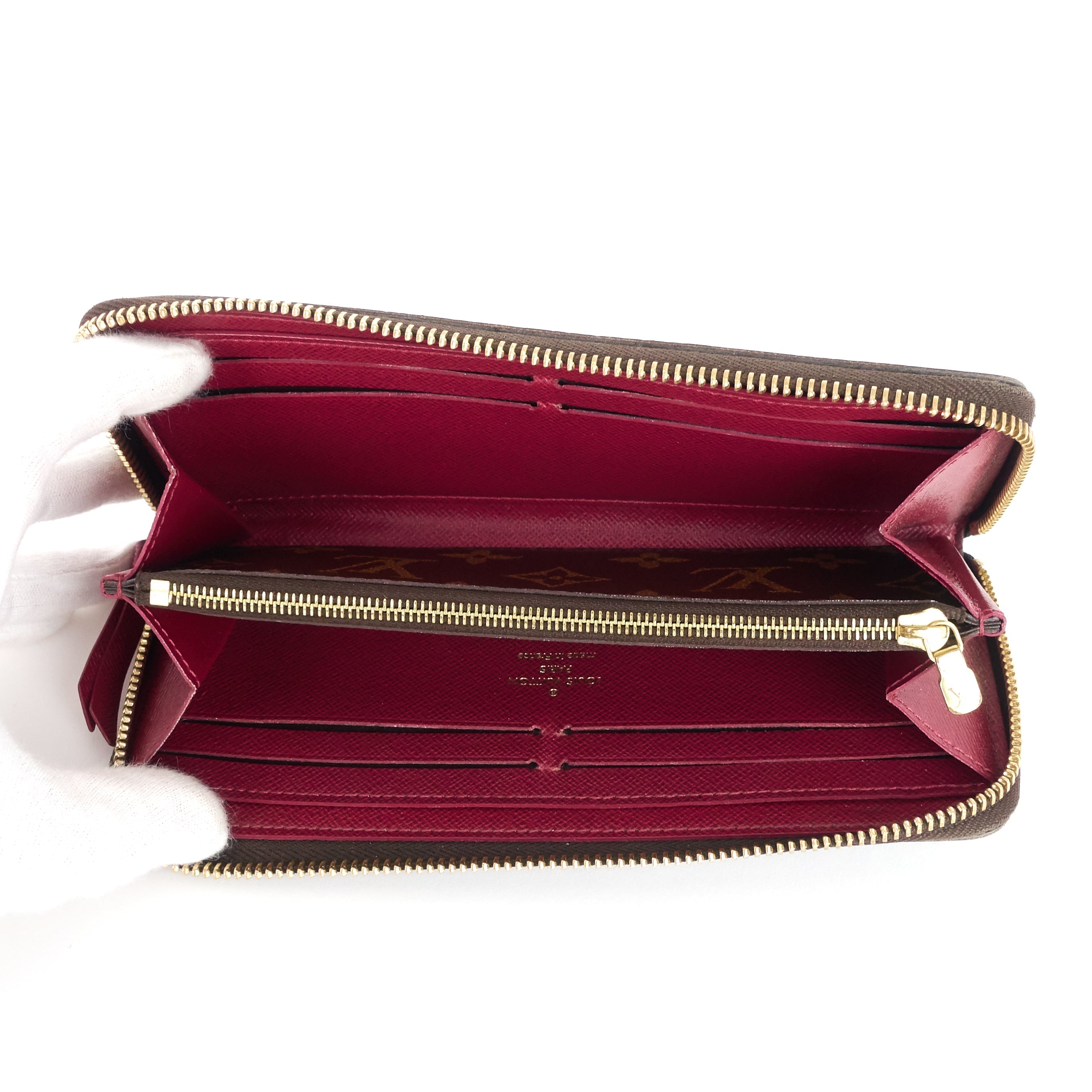 Louis Vuitto Zippy Monogram Canvas Wallet