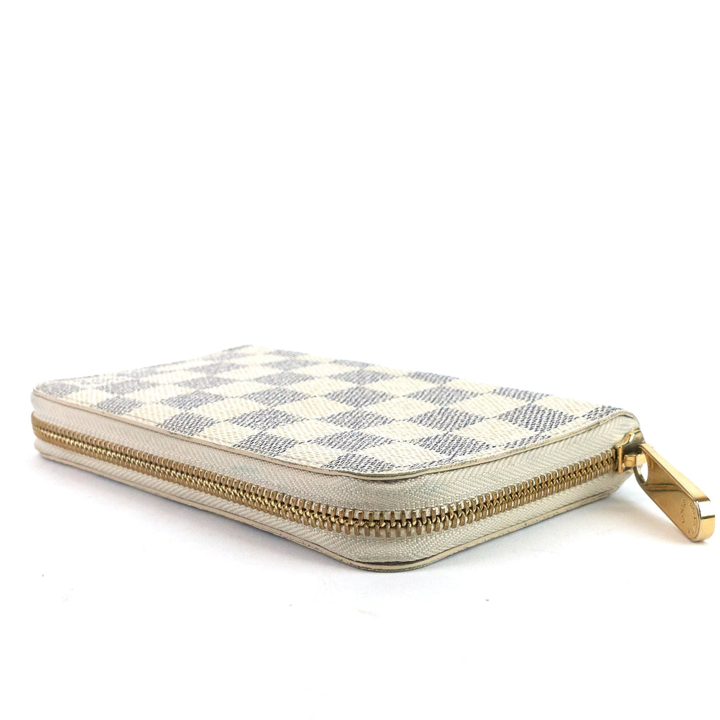 Louis Vuitto Zippy Compact Damier Azur Canvas Wallet