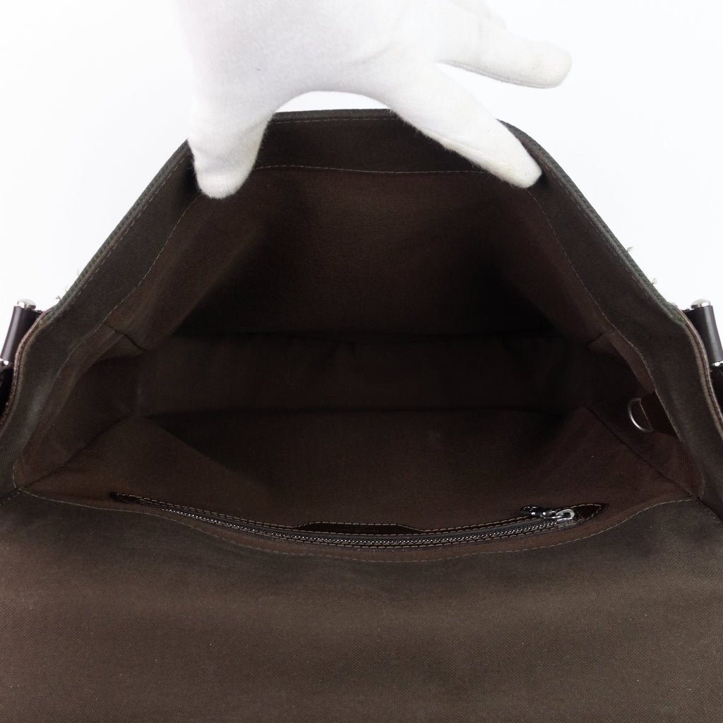 Louis Vuitto Viktor Taiga Leather Messenger Bag