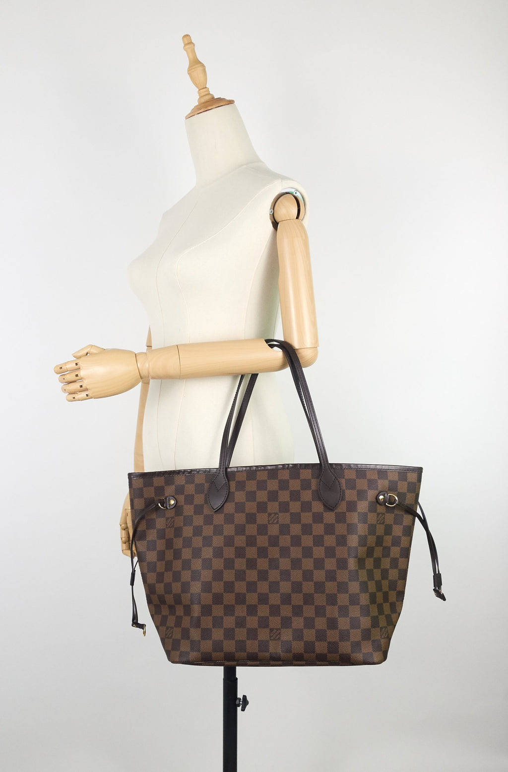 Louis Vuitto Neverfull MM Damier Ebene Canvas Bag with Pouch