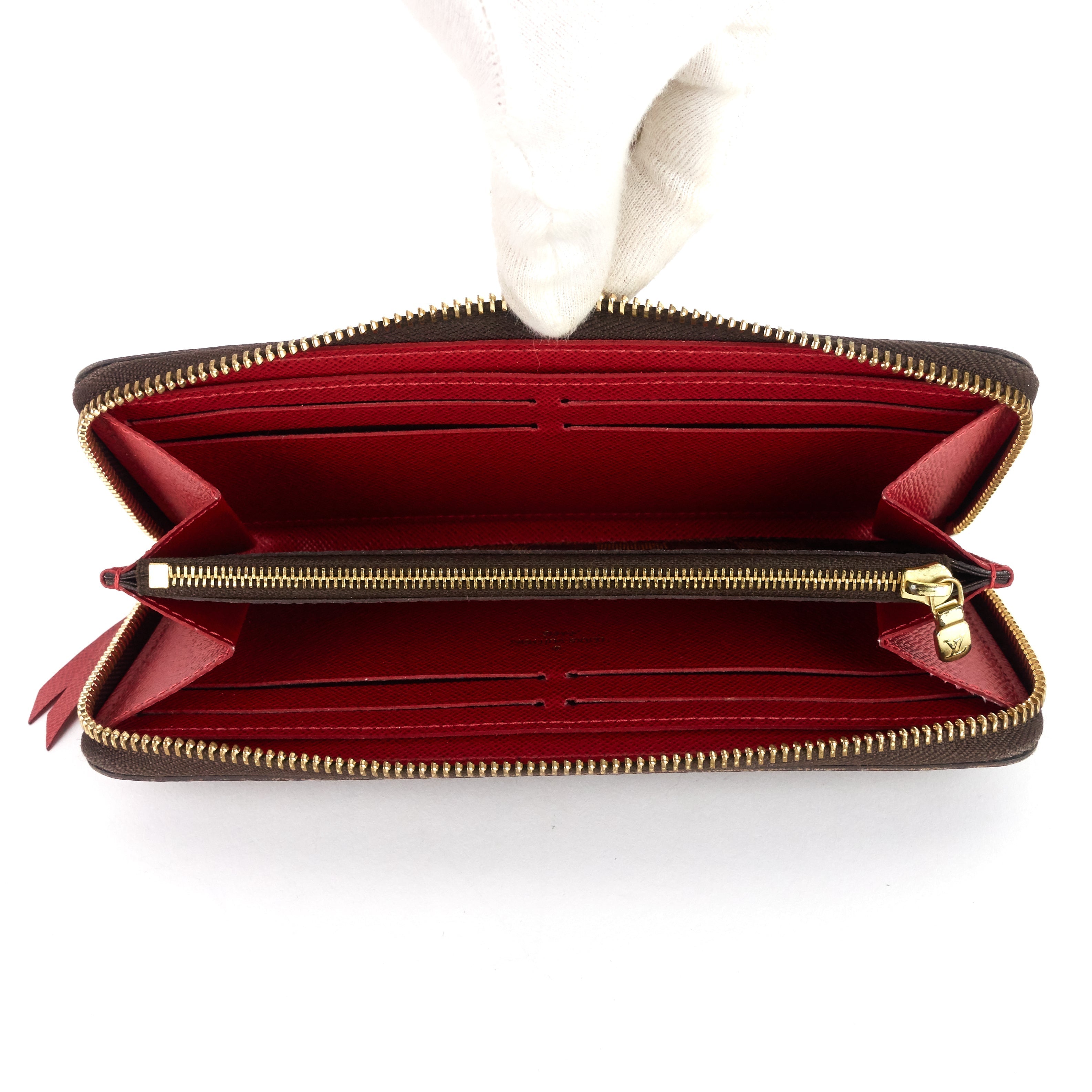 Louis Vuitto ClÃ©mence Damier Ebene Canvas Wallet
