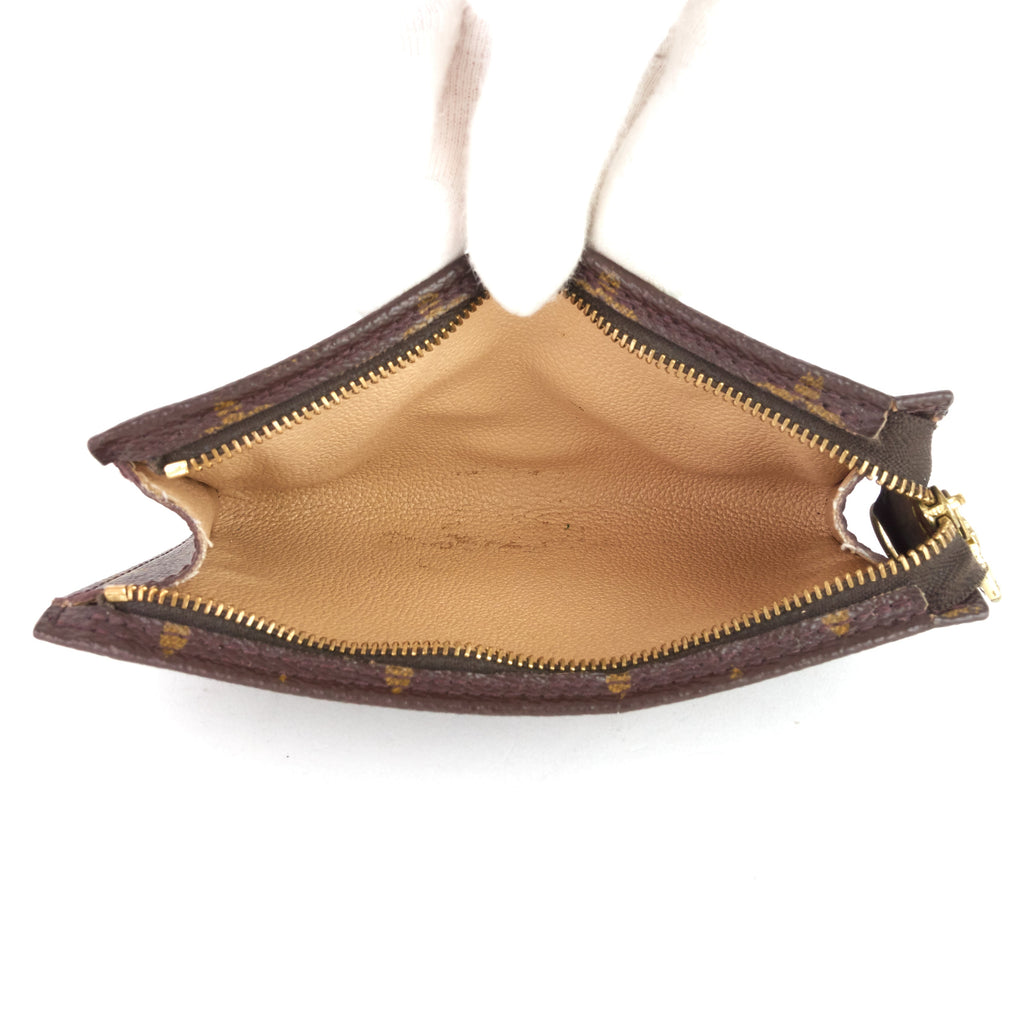 Louis Vuitto Toiletry 15 Monogram Canvas Cosmetics Pouch