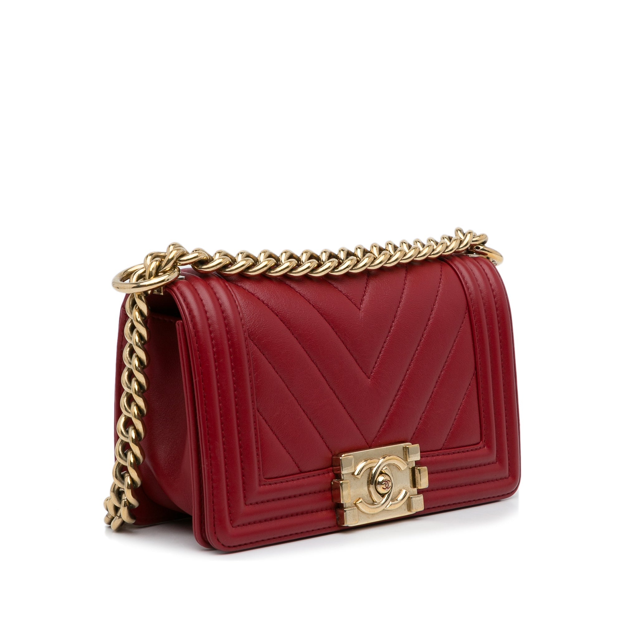 Chanel Boy Flap Medium Red Chevron Lambskin Gold