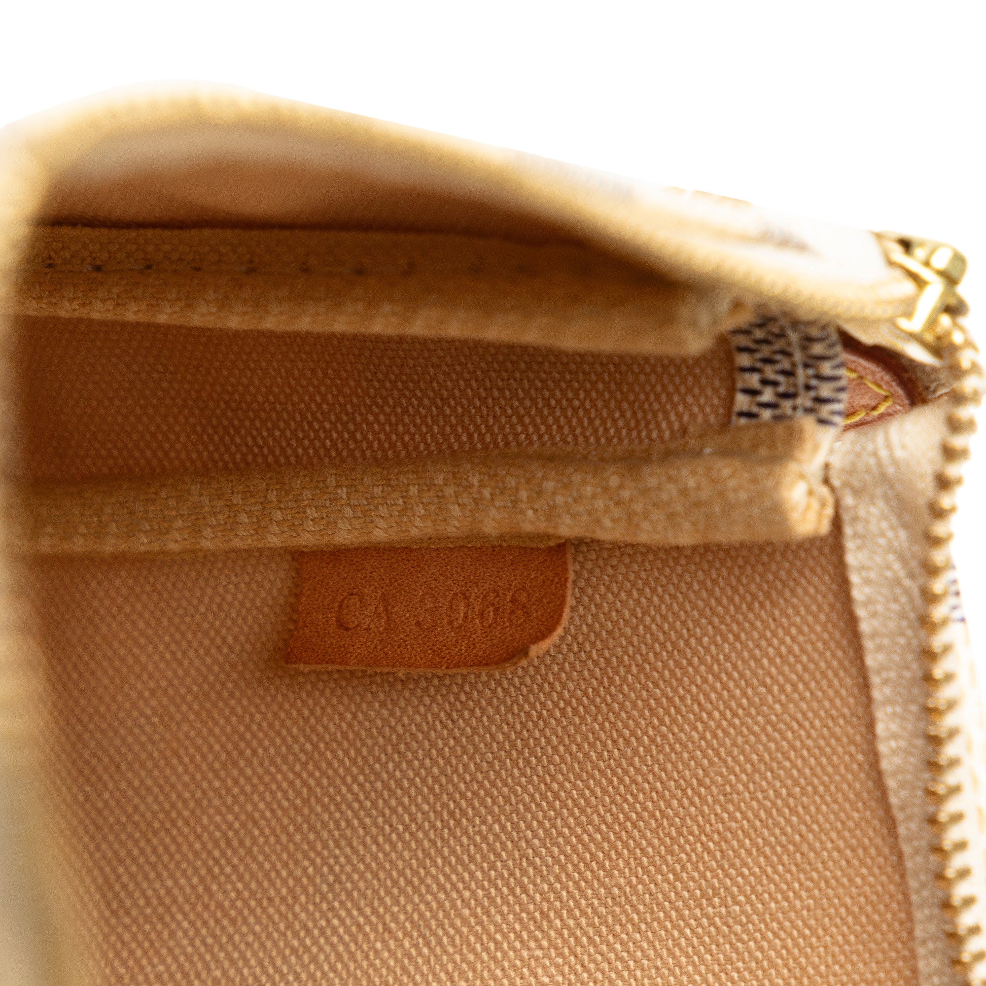 Beige Louis Vuitton Damier Azur Pochette Accessoires