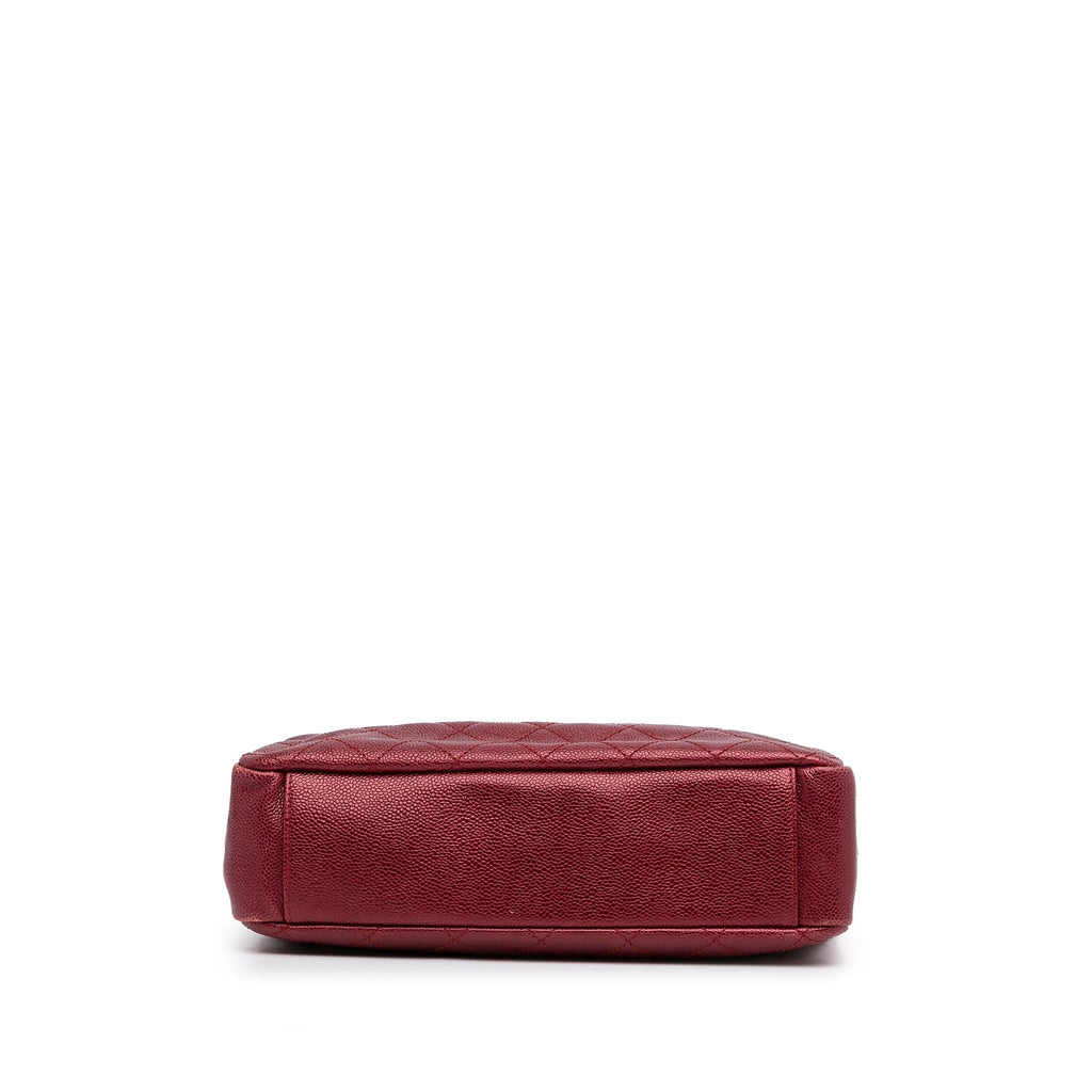 Red Chanel Small Caviar City Shopper Tote Bag