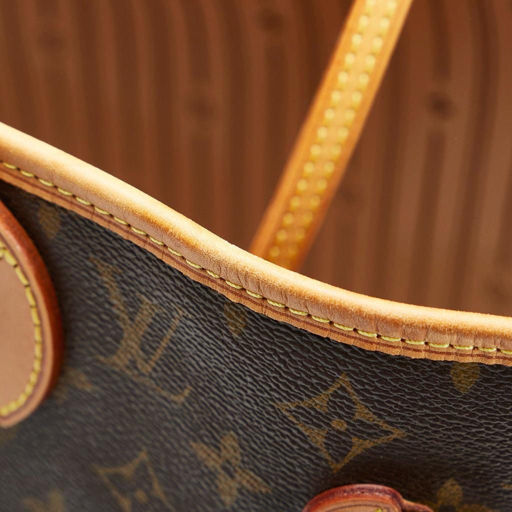 Louis Vuitton Neverfull MM Monogram Canvas