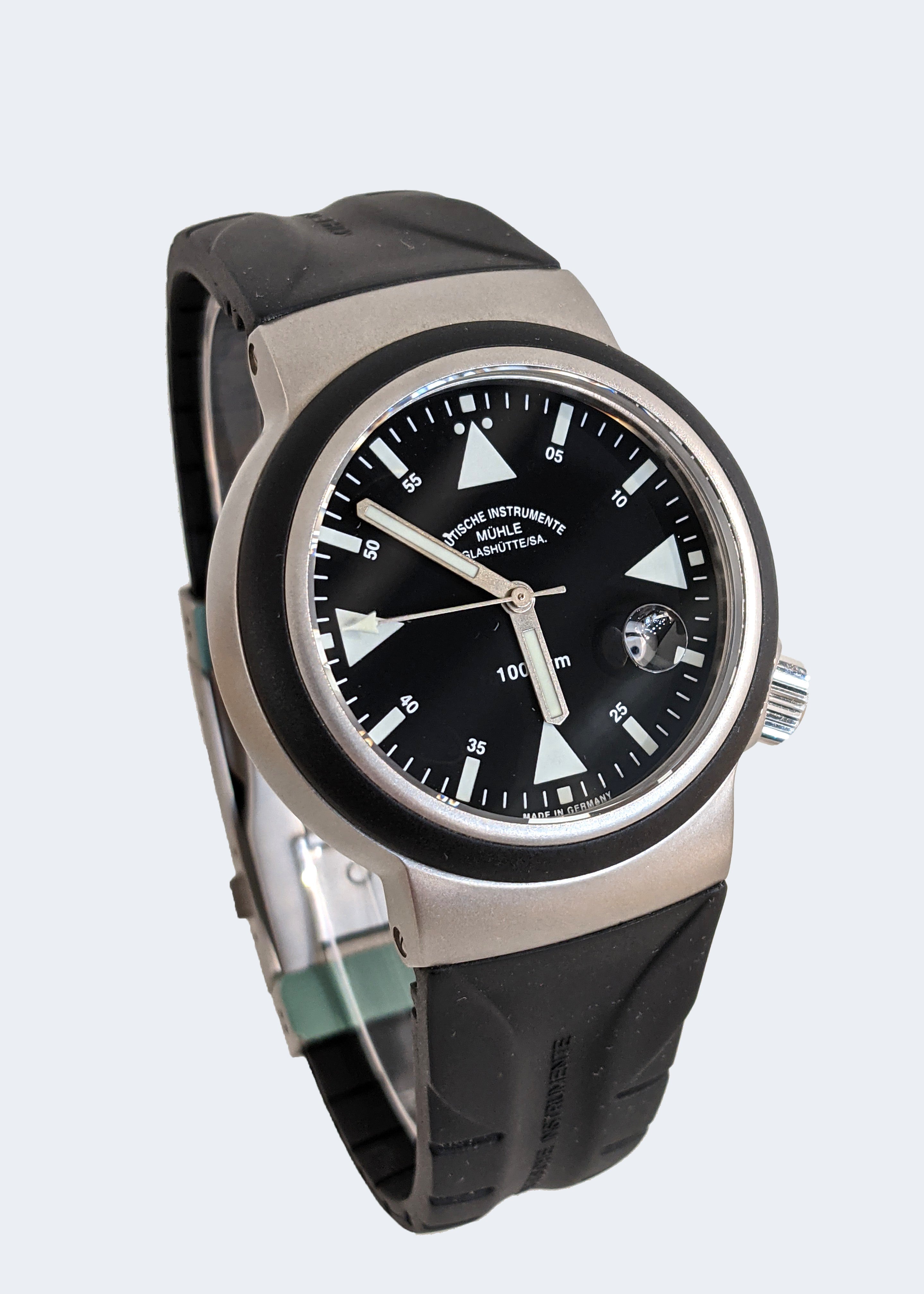 MÃƒÆ’Ã…â€œHLE-GLASHÃƒÆ’Ã…â€œTTE ÃƒÂ¢Ã¢â€šÂ¬Ã¢â‚¬Å“ S.A.R. Rescue Timer Watch