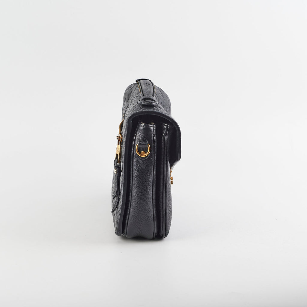 Louis Vuitton Pochette Metis Nior