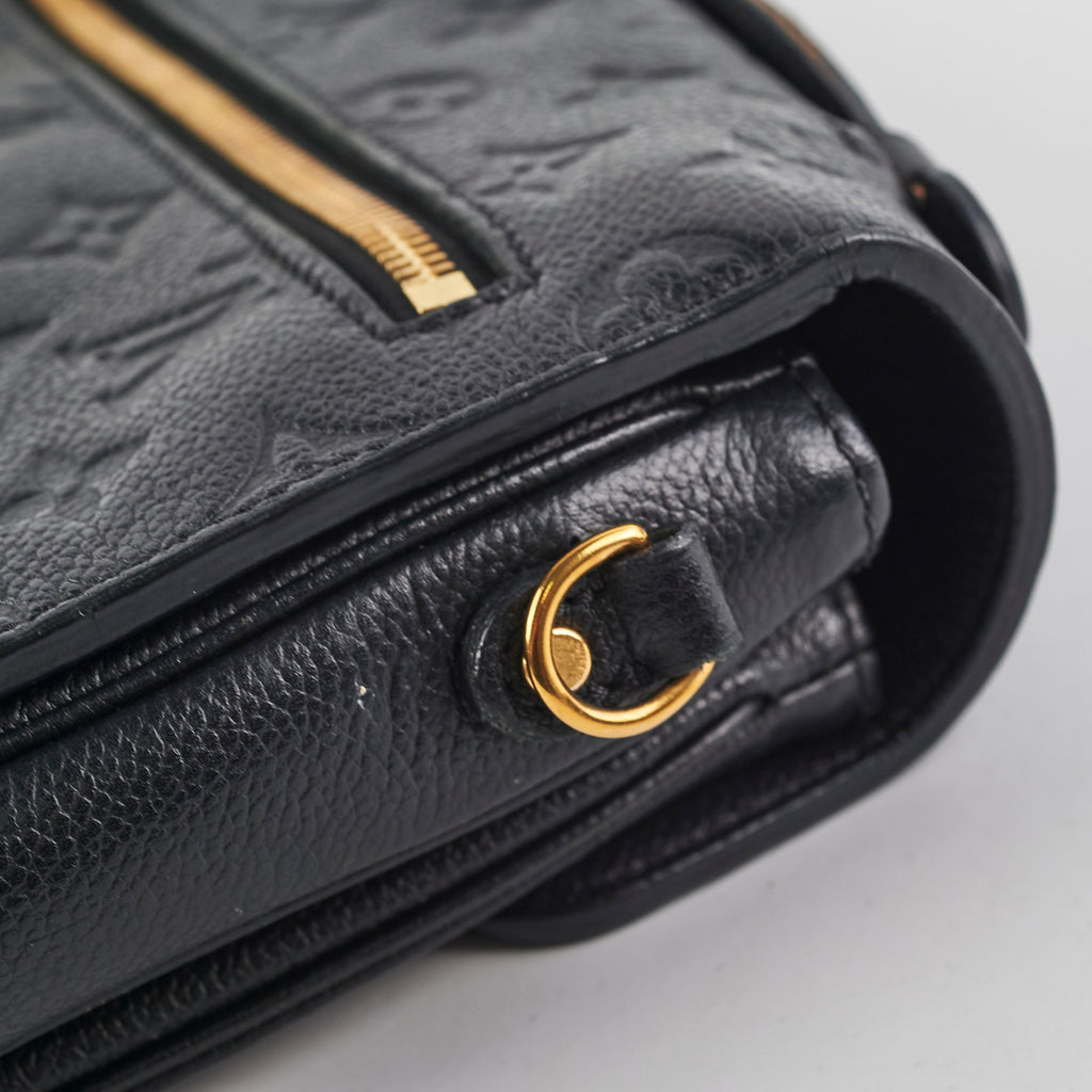 Louis Vuitton Pochette Metis Nior