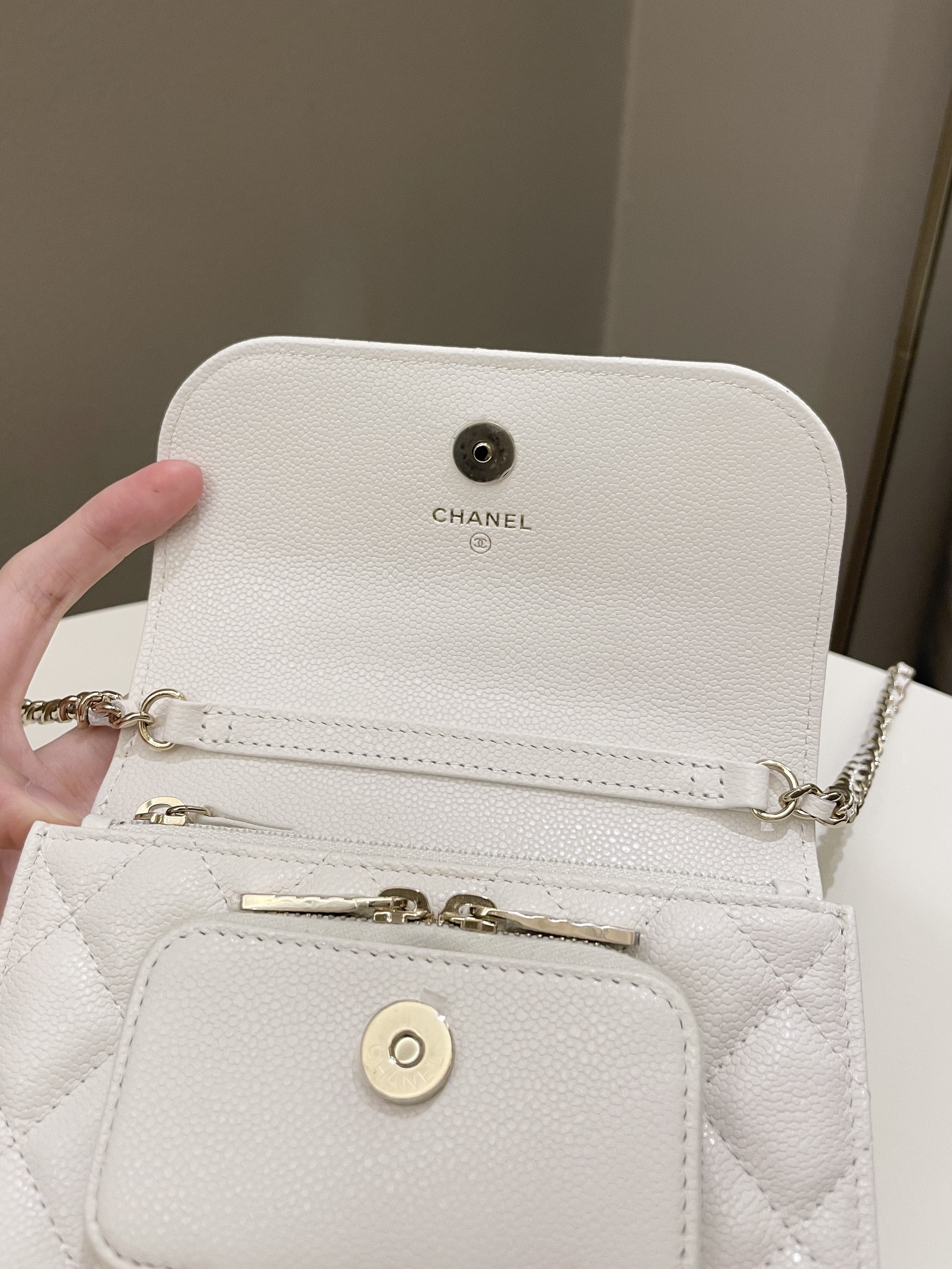 Chanel Business Affinity Clutch On Chain White Caviar