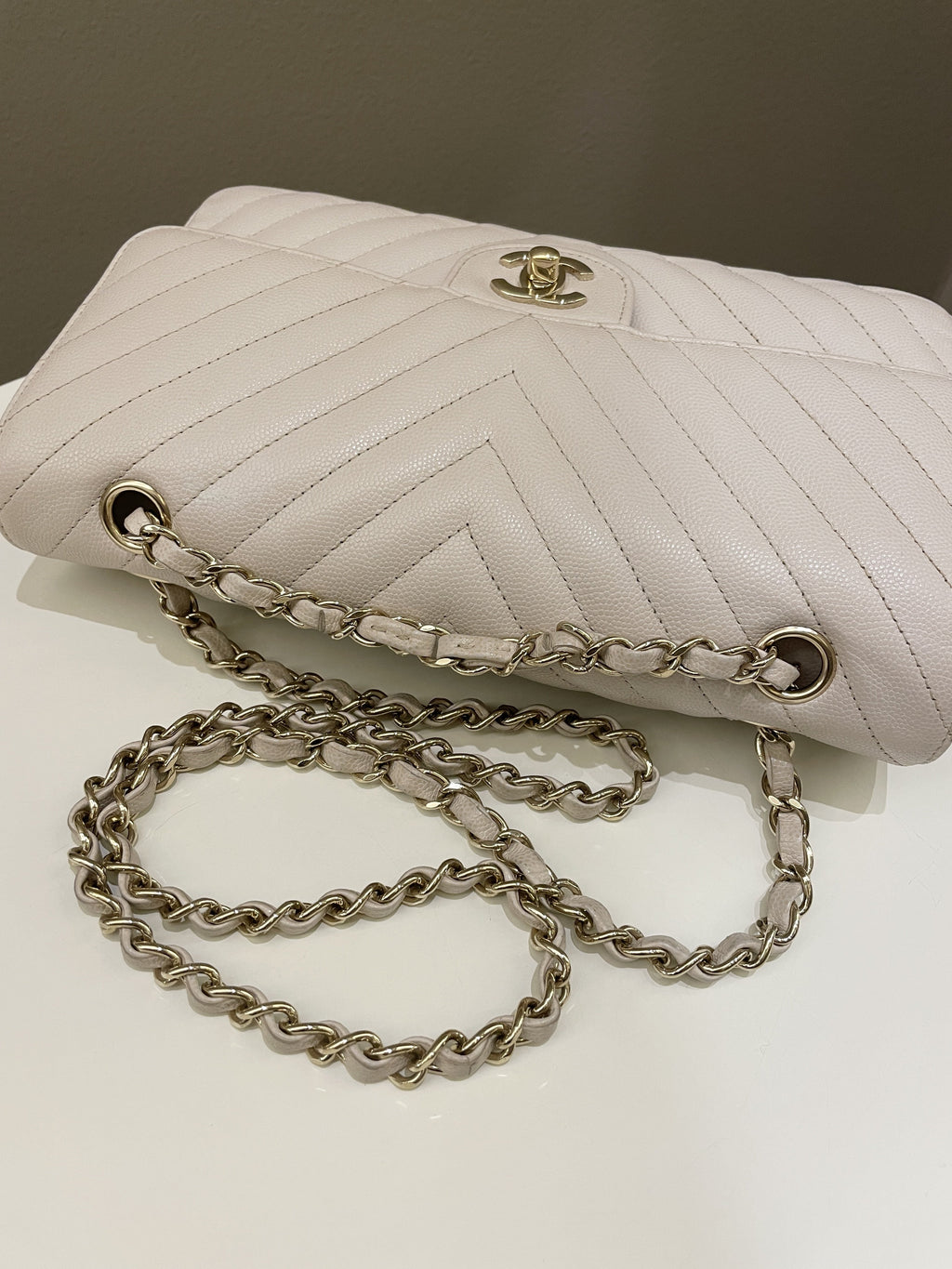 Chanel Classic Chevron Medium Double Flap Ivory Cream Caviar