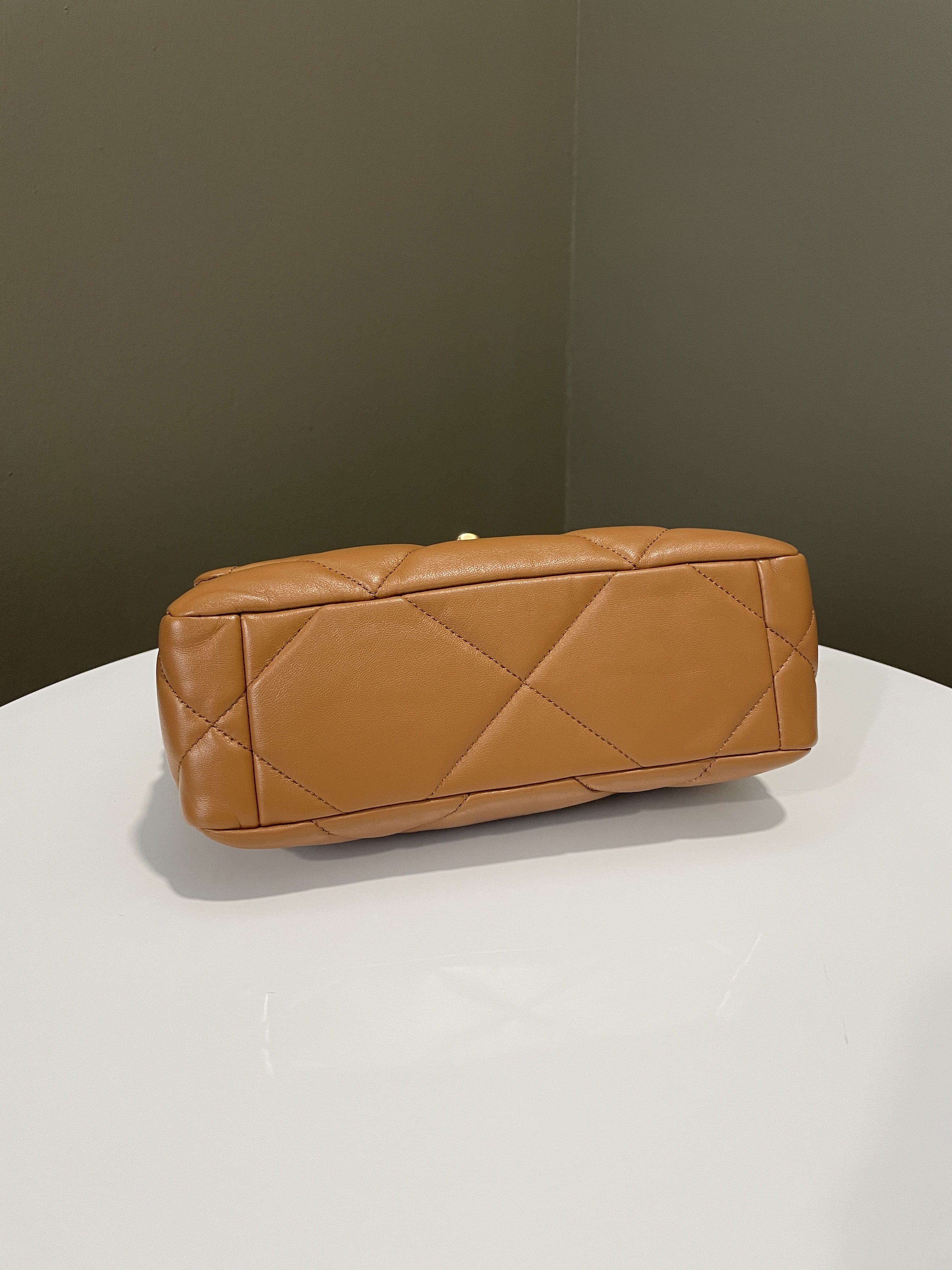 Chanel 19 Flap Bag Caramel