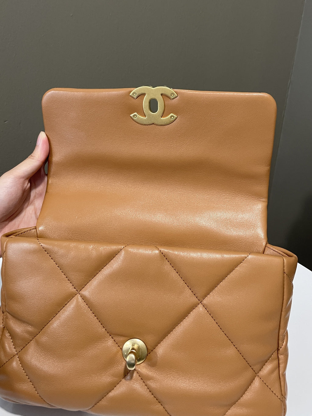 Chanel 19 Flap Bag Caramel