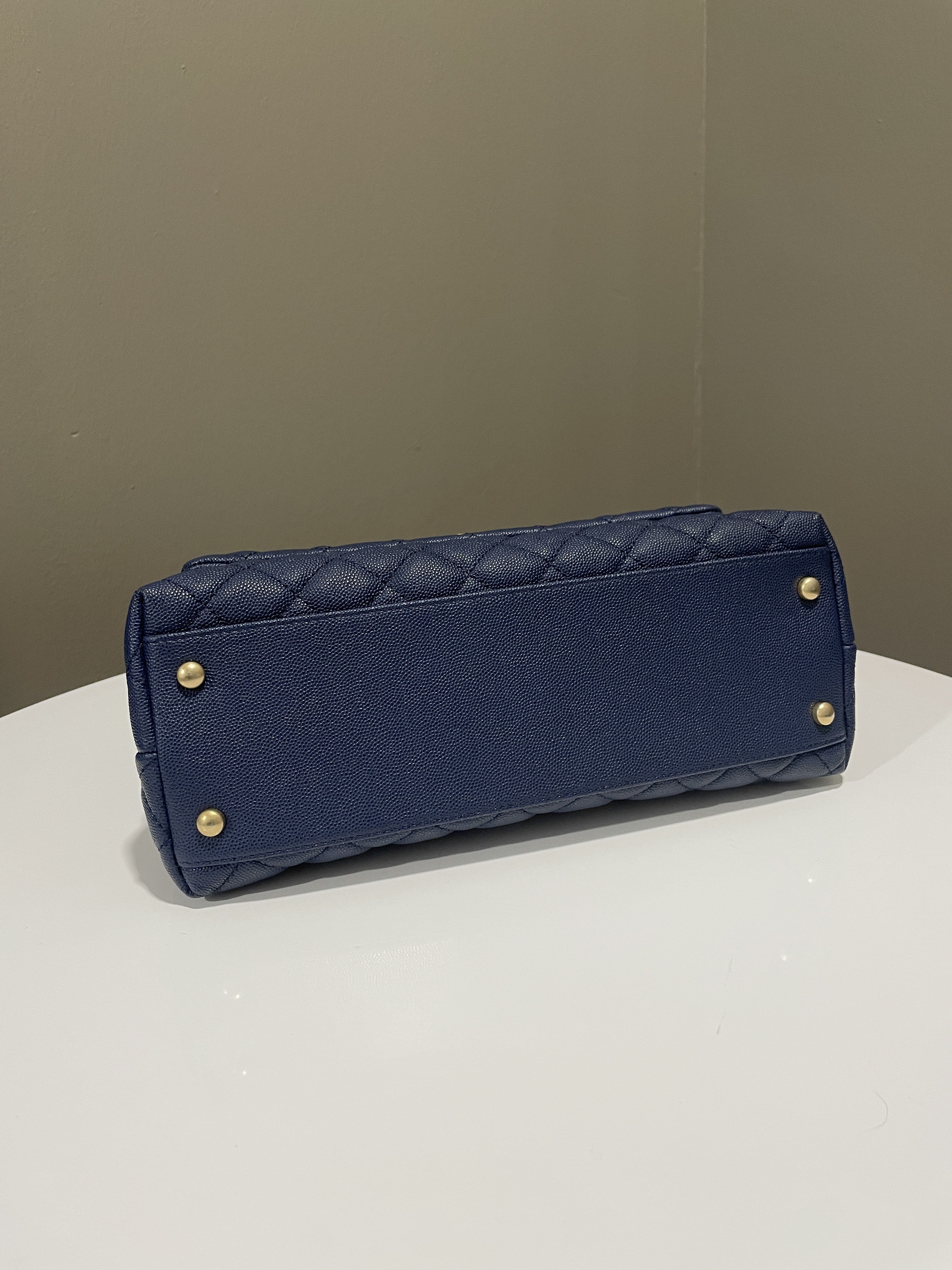 Chanel Quilted Coco Lizard Handle Navy Caviar