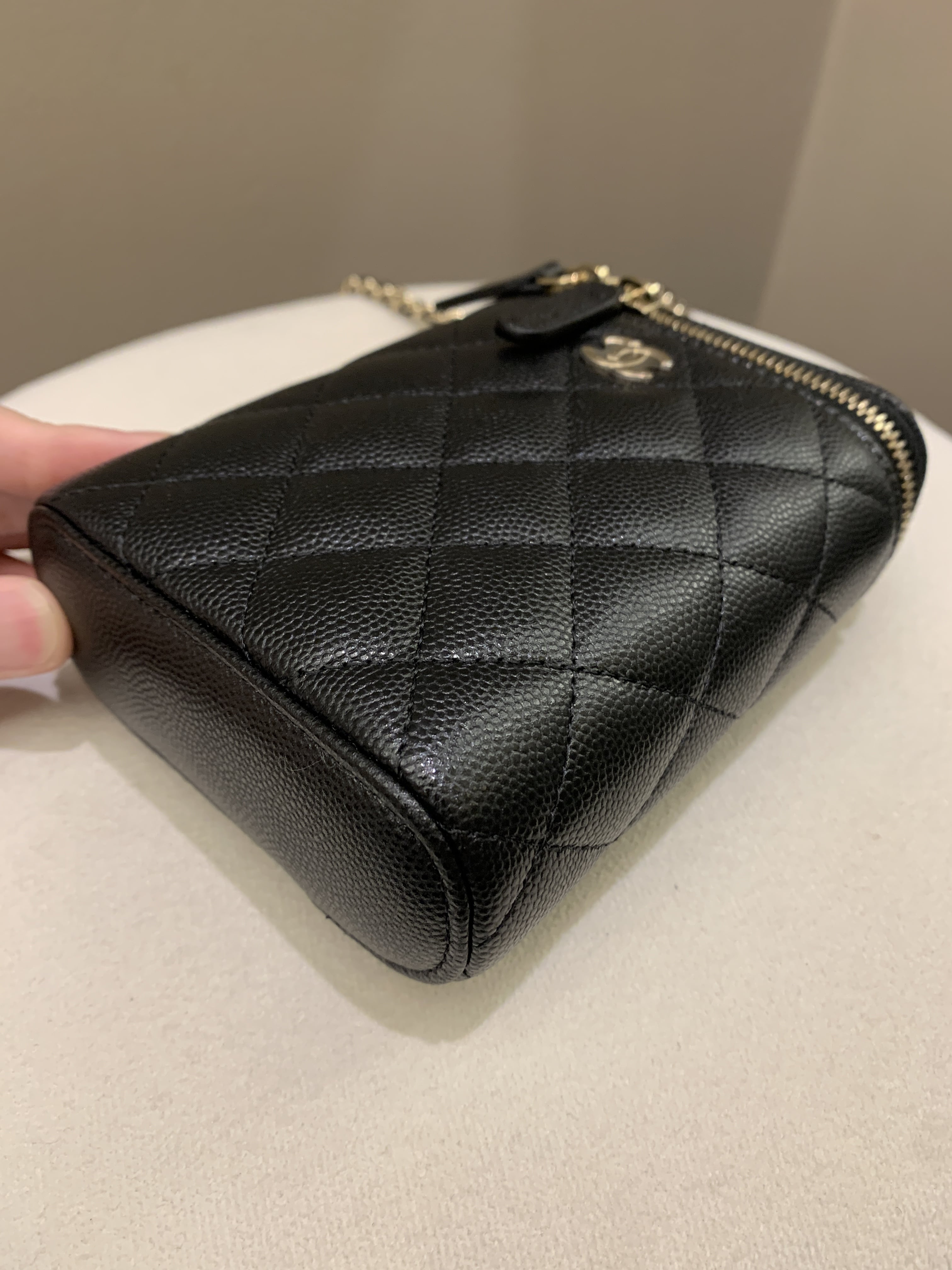 Chanel 22C Quilted Vanity Vertical Black Caviar