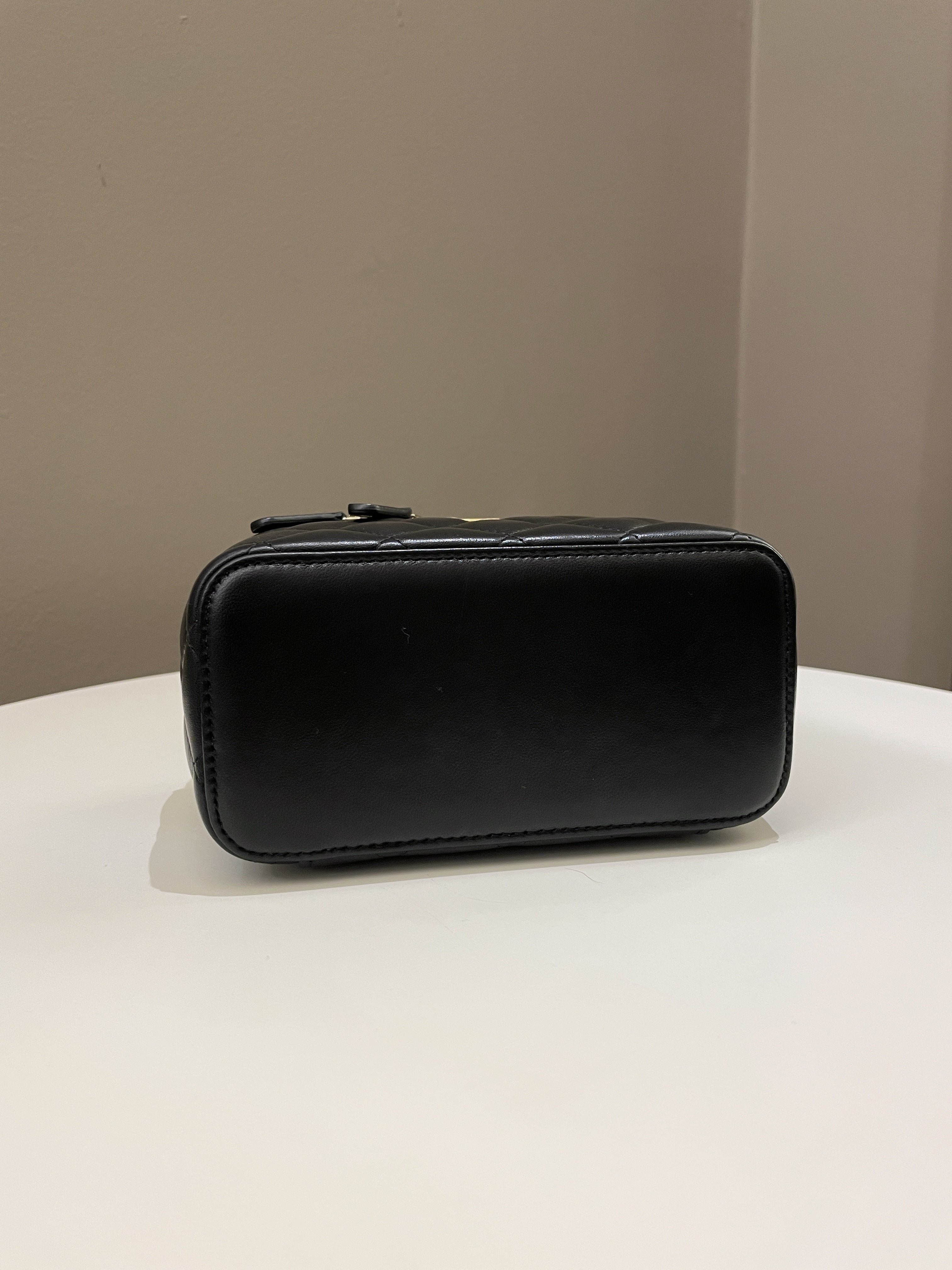 Chanel Pearl Crush Mini Vanity Rectangular Black Lambskin