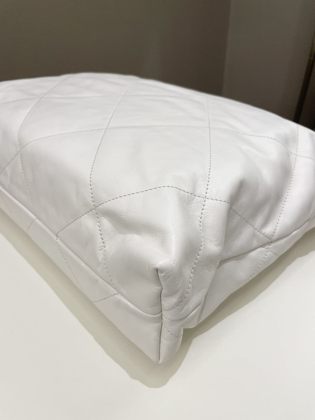 Chanel 22 White Calf