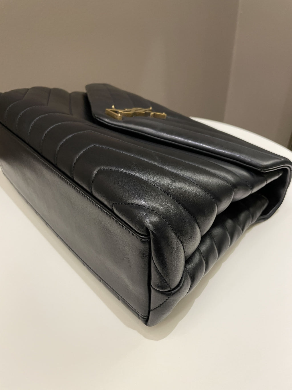 Saint Laurent Loulou Medium Black