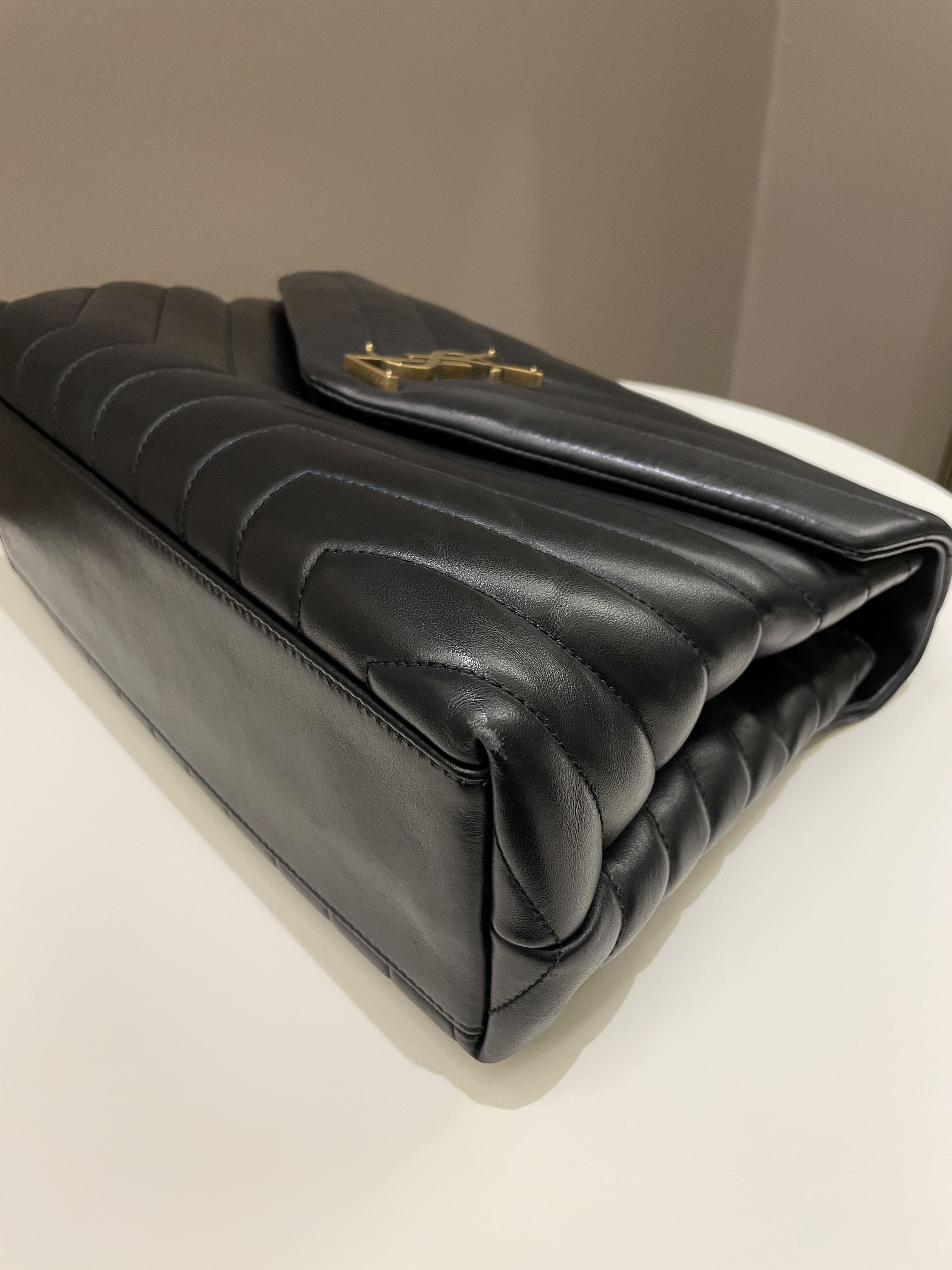 Saint Laurent Loulou Medium Black