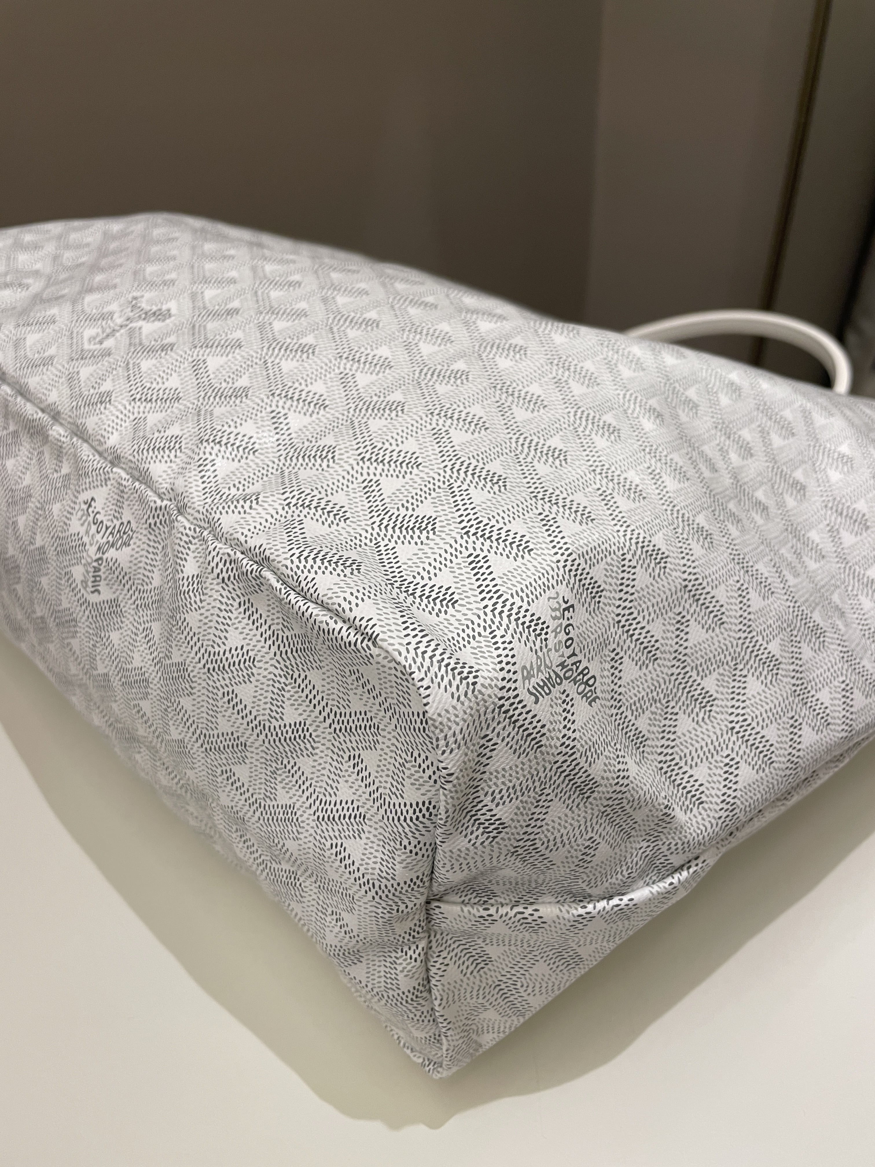 Goyard Saint Louis PM White