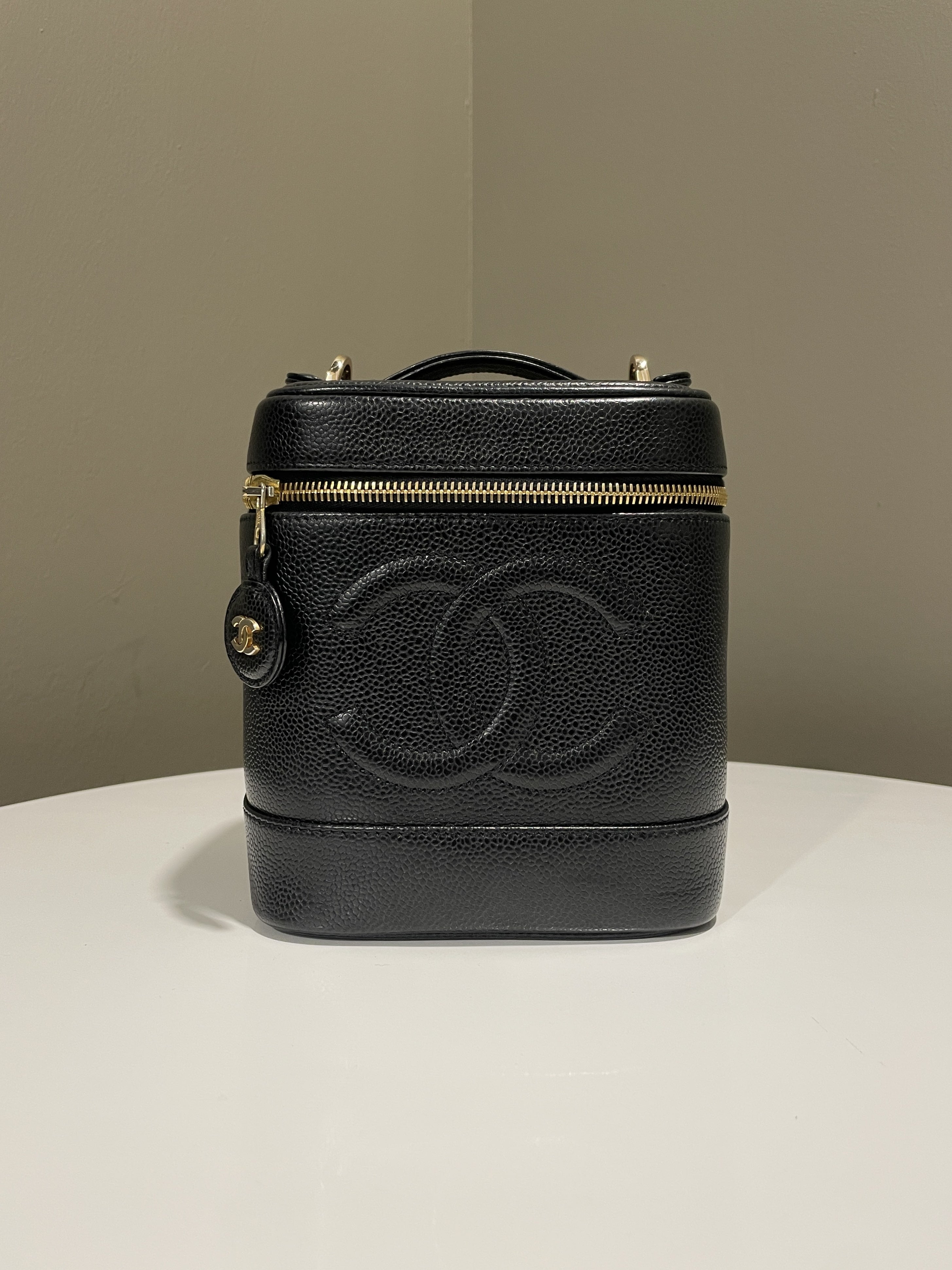 Chanel Vintage Vanity Black Caviar