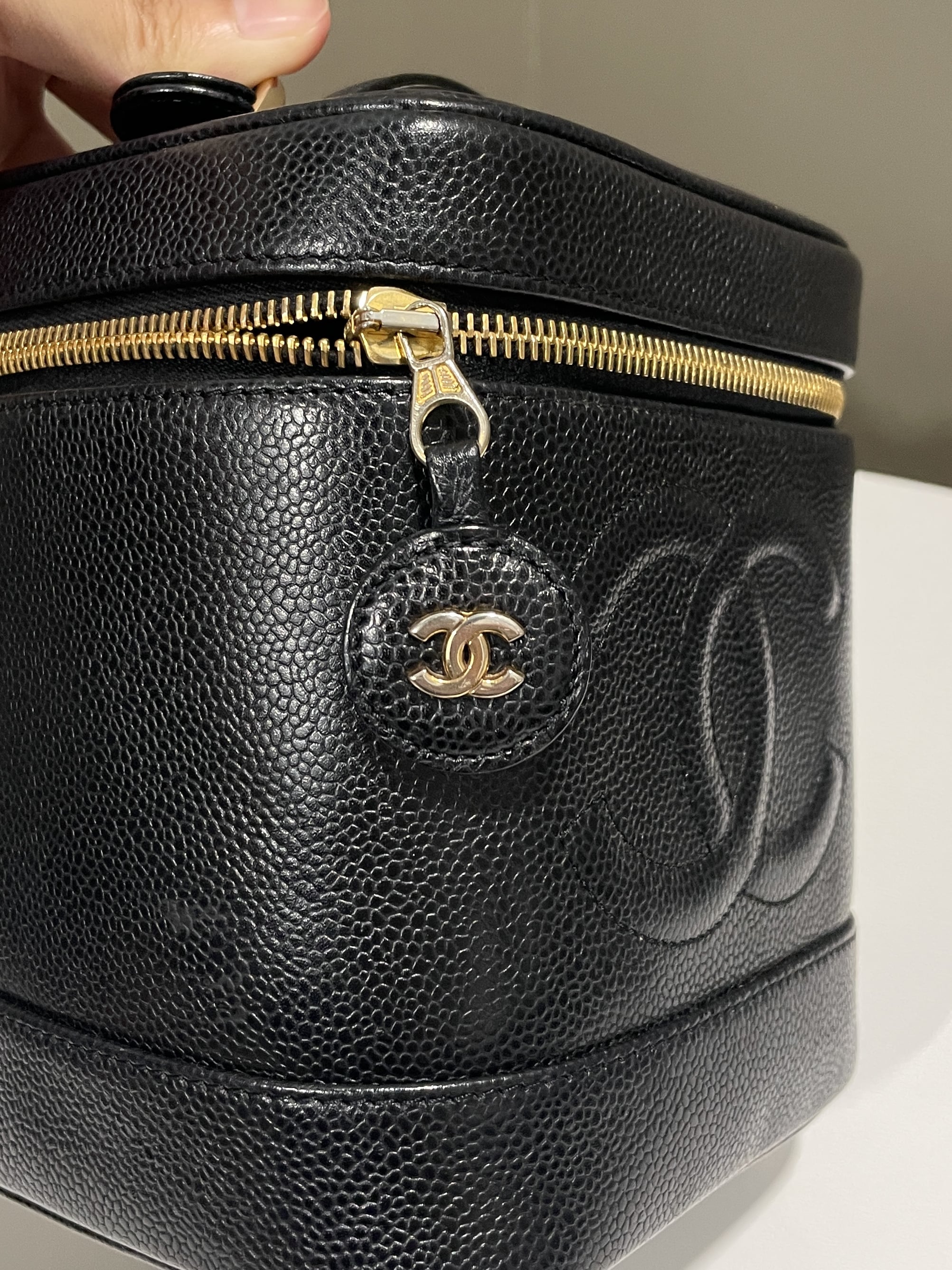 Chanel Vintage Vanity Black Caviar
