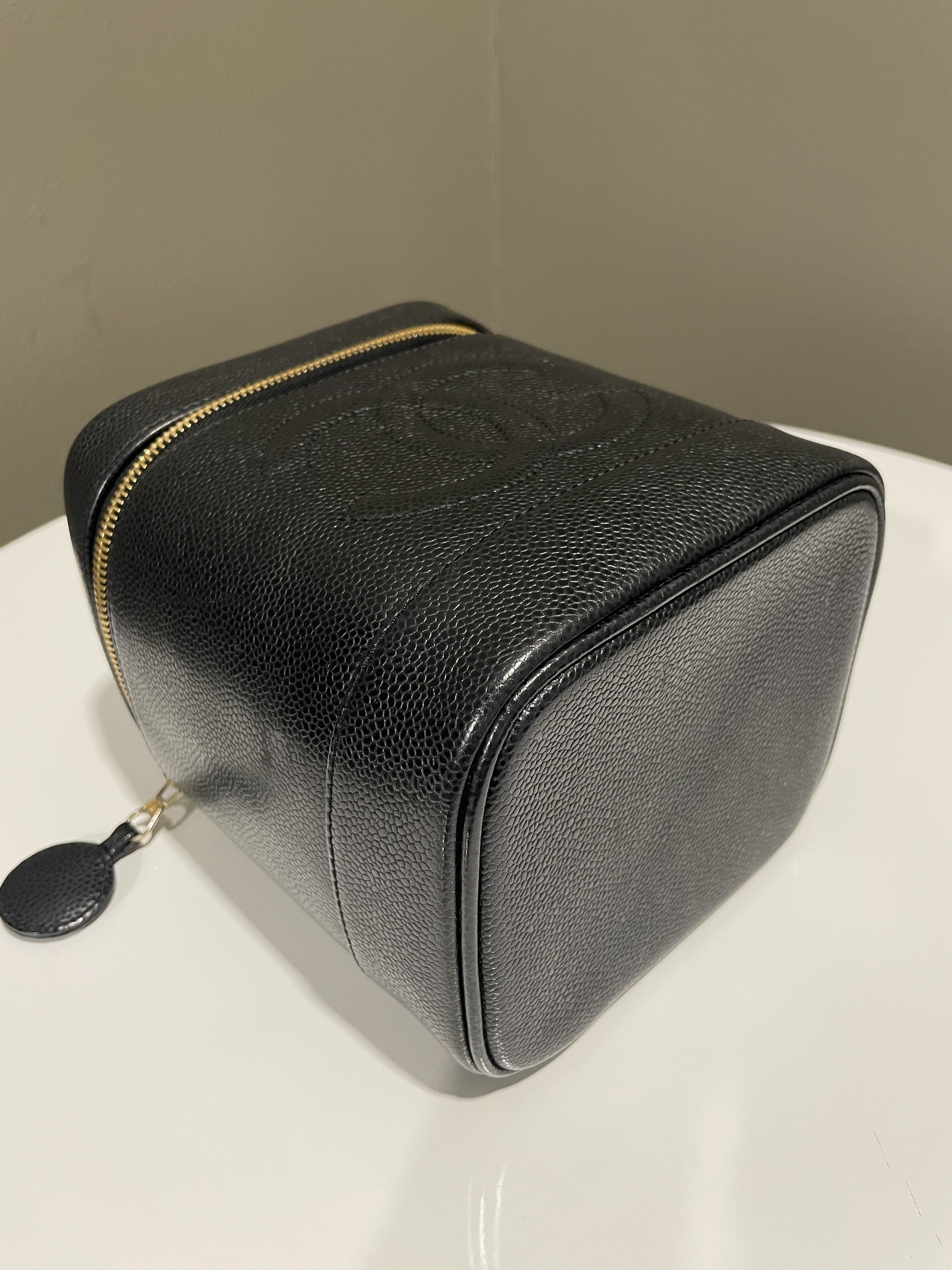 Chanel Vintage Vanity Black Caviar