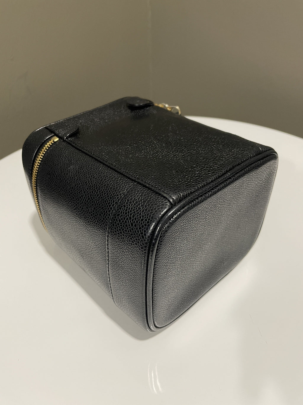 Chanel Vintage Vanity Black Caviar