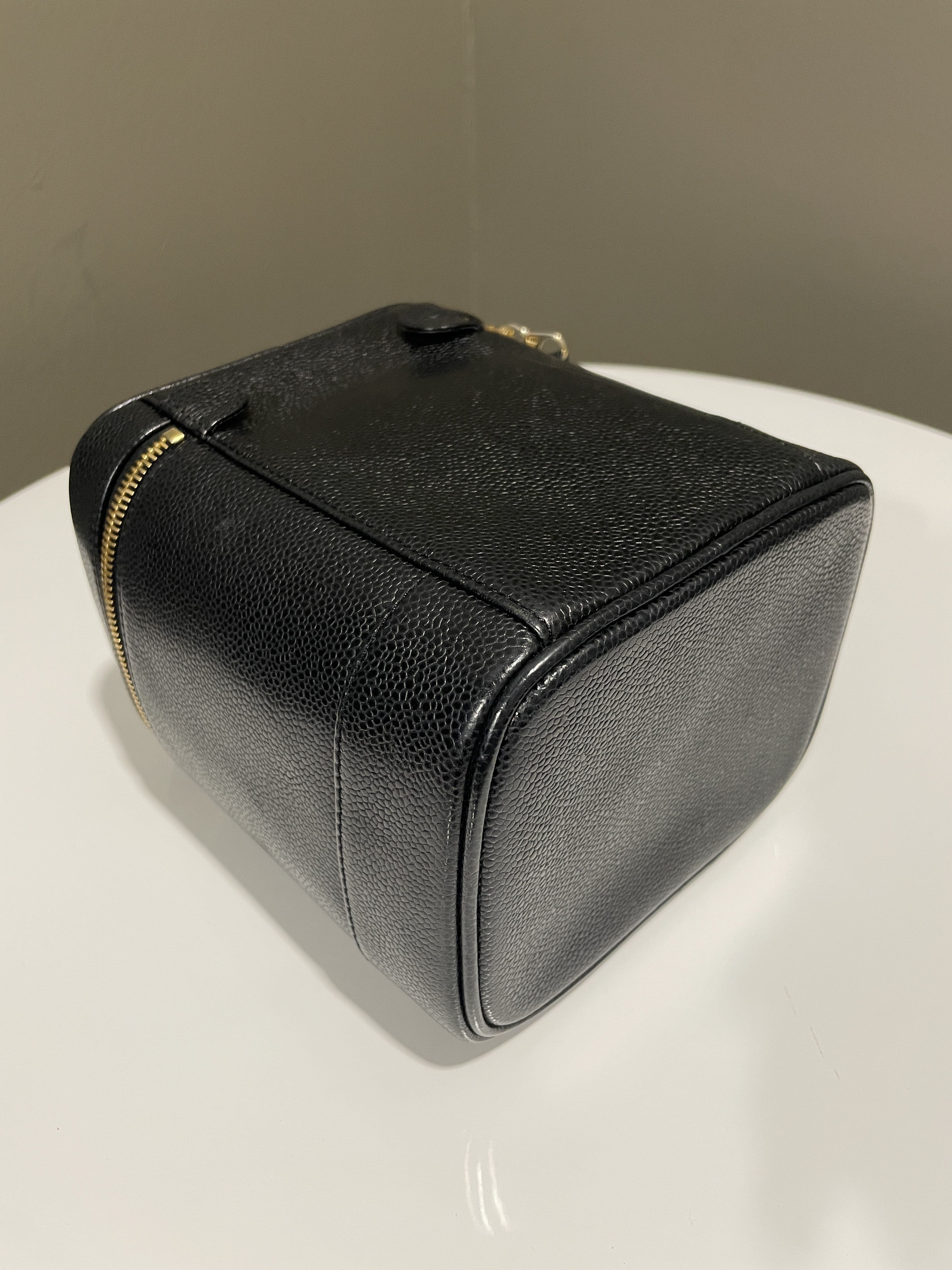 Chanel Vintage Vanity Black Caviar