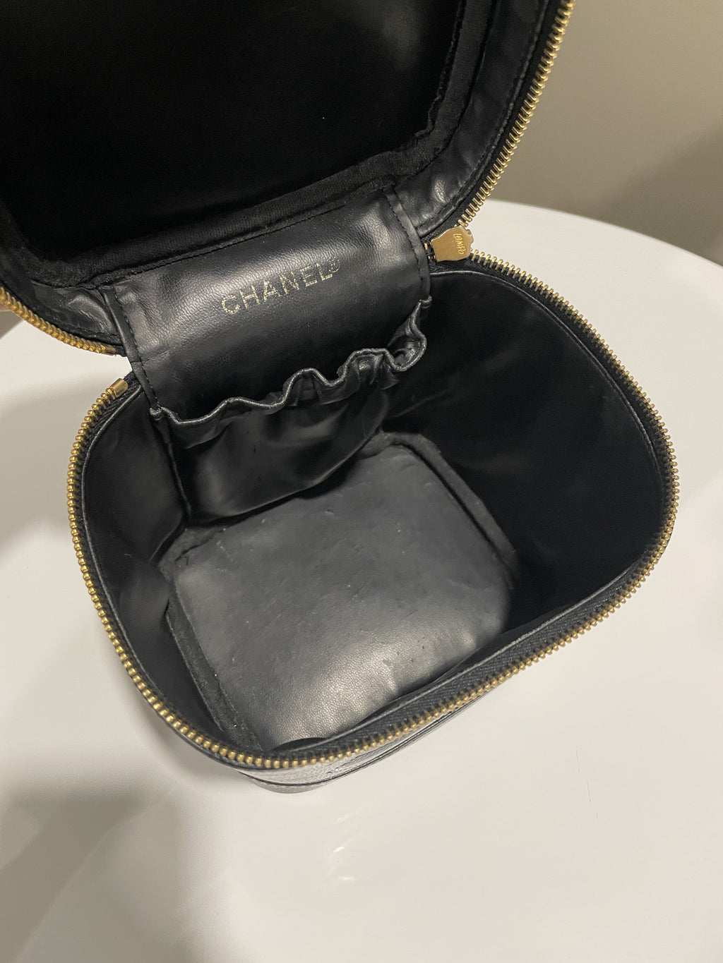 Chanel Vintage Vanity Black Caviar