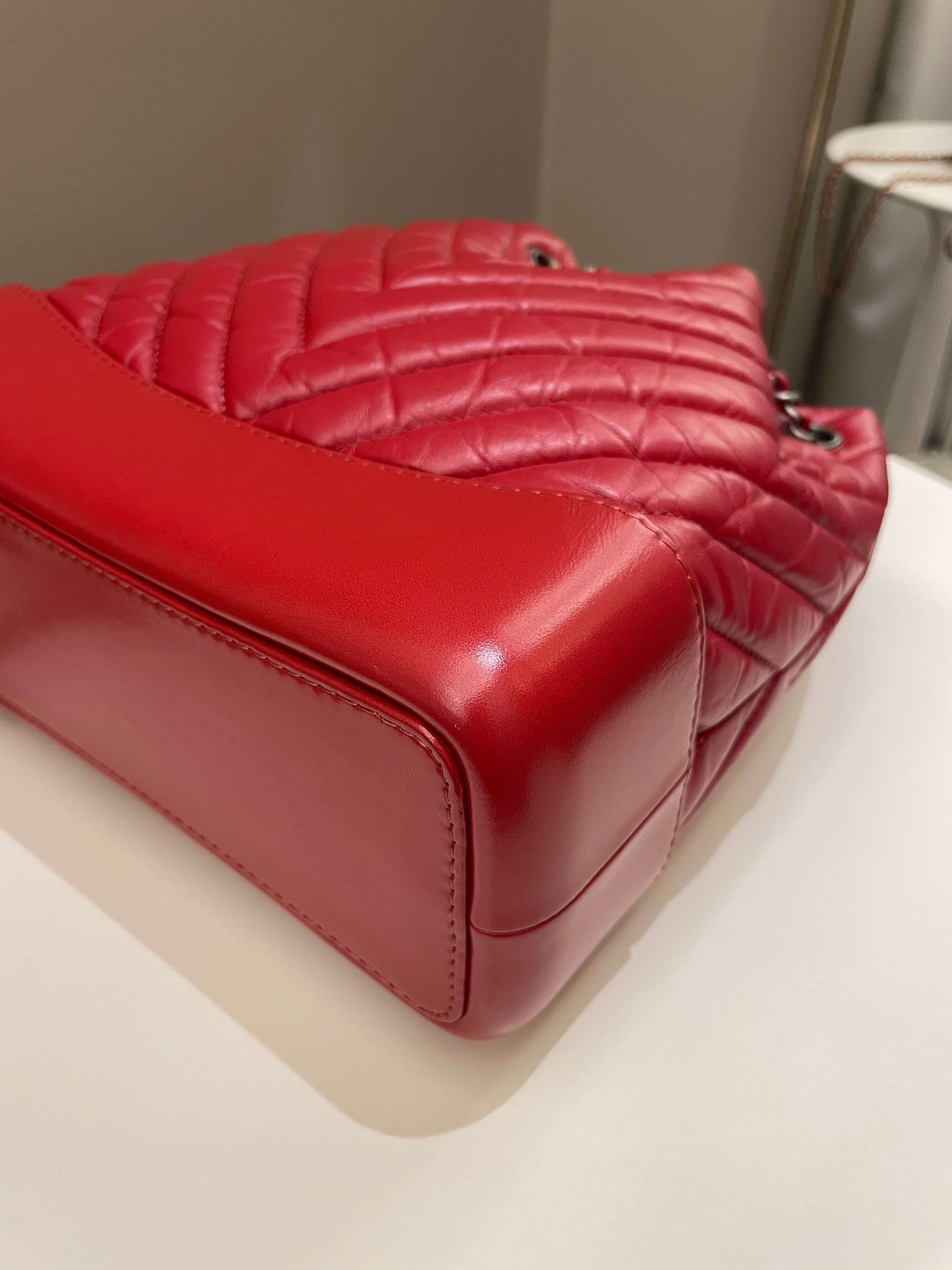 Chanel Chevron Gabrielle Backpack Red Aged Calfskin