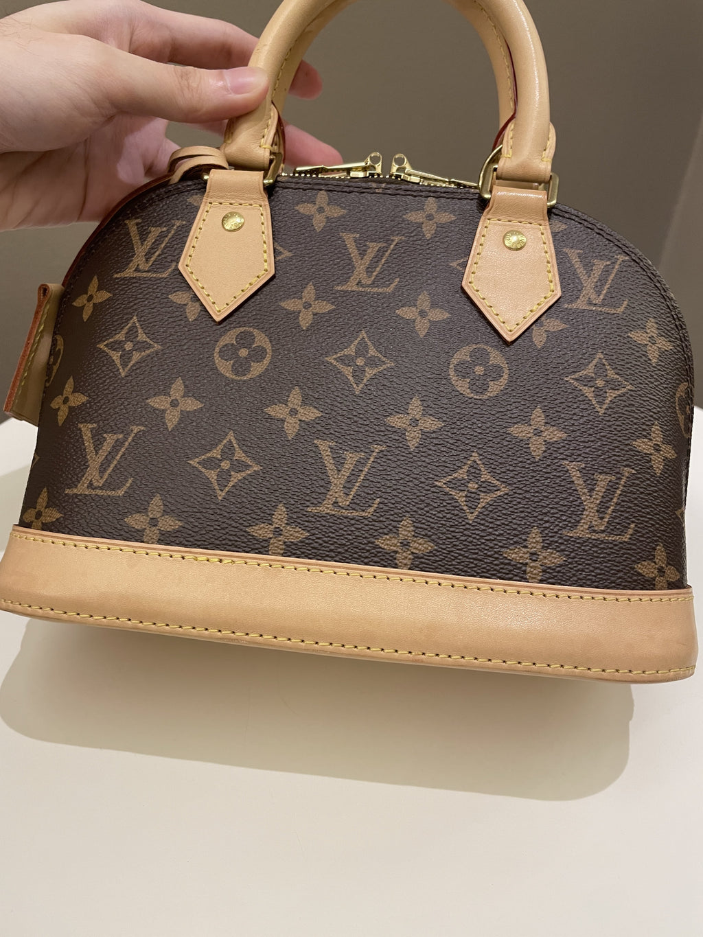 Louis Vuitton Alma BB Monogram