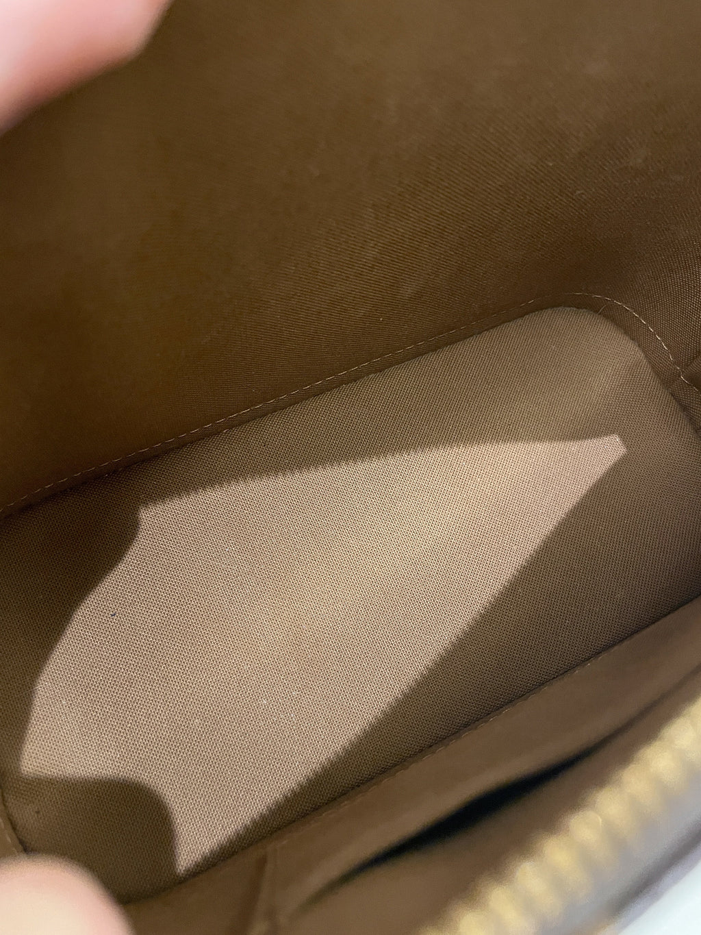 Louis Vuitton Alma BB Monogram
