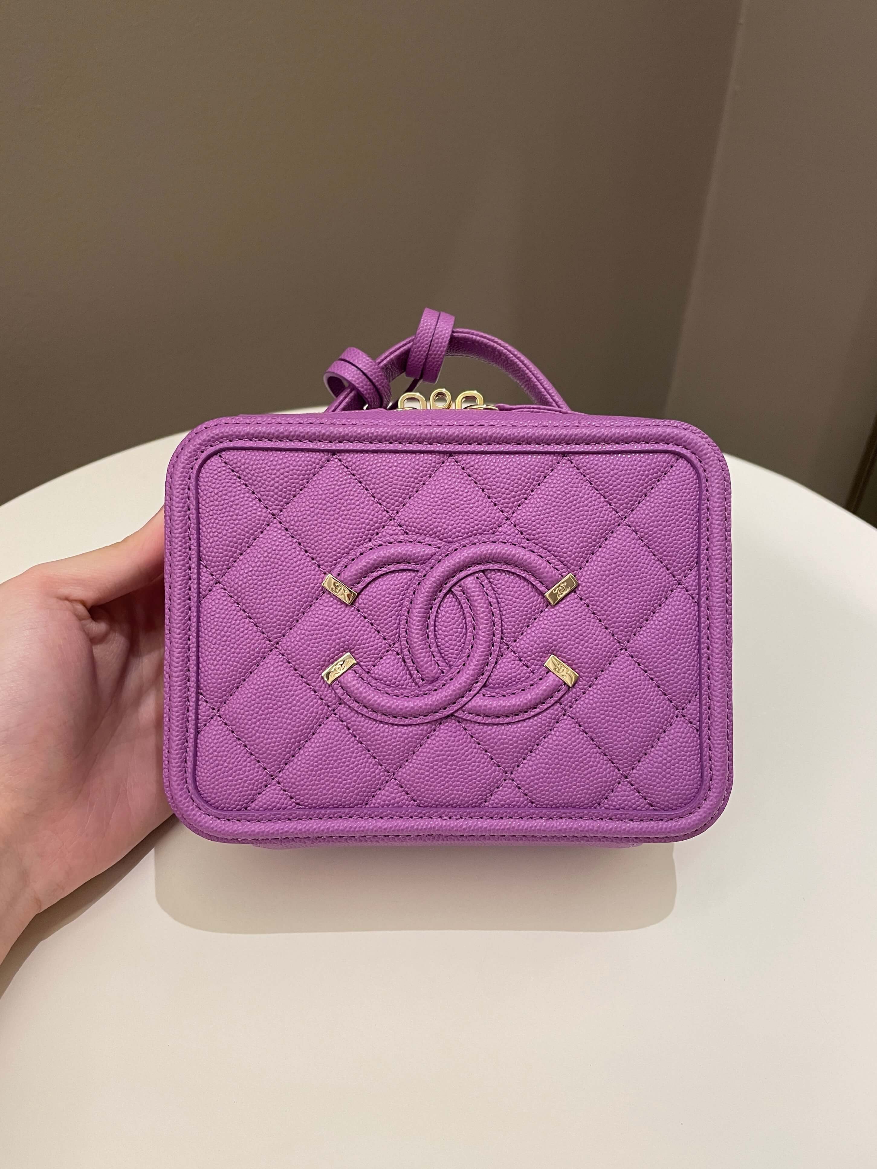 Chanel Filigree Vanity Case Purple Caviar