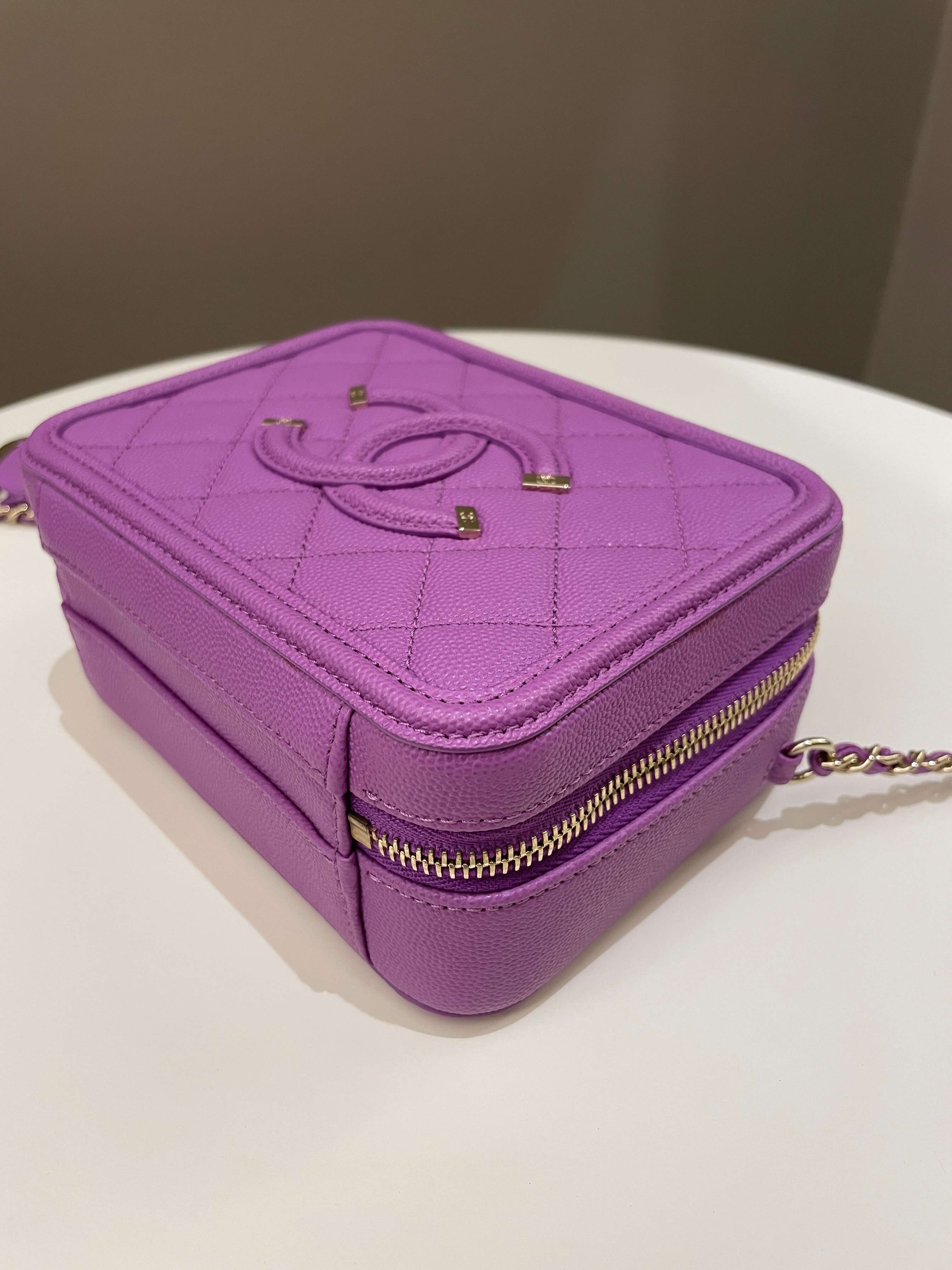 Chanel Filigree Vanity Case Purple Caviar