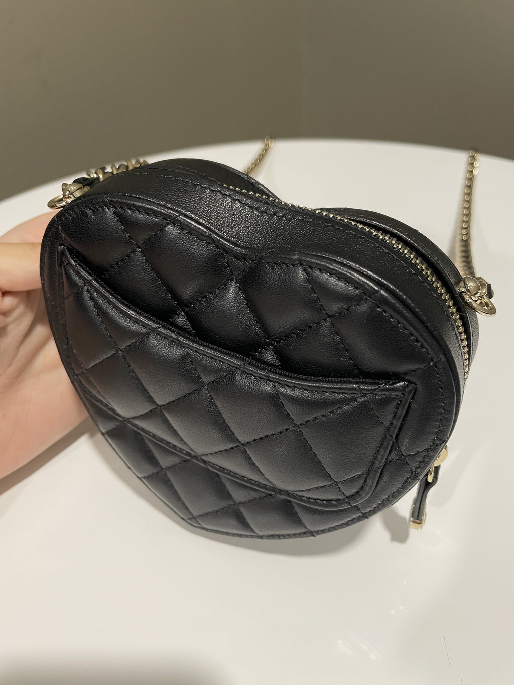 Chanel 22S Heart Bag Black